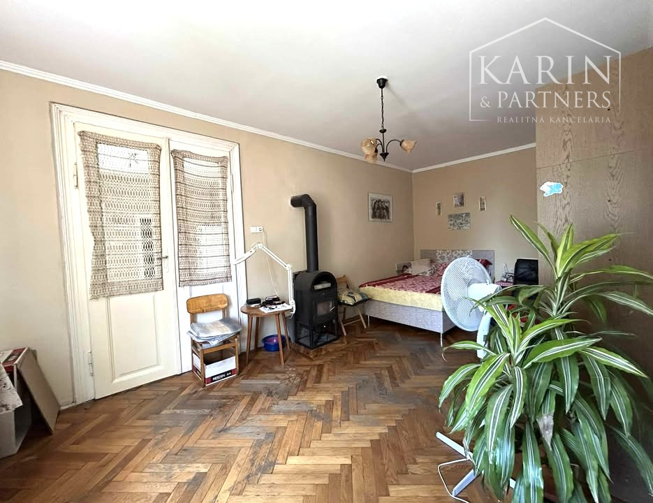 Predaj – Veľkometrážny 4 izbový byt – Rajka – Maďarsko