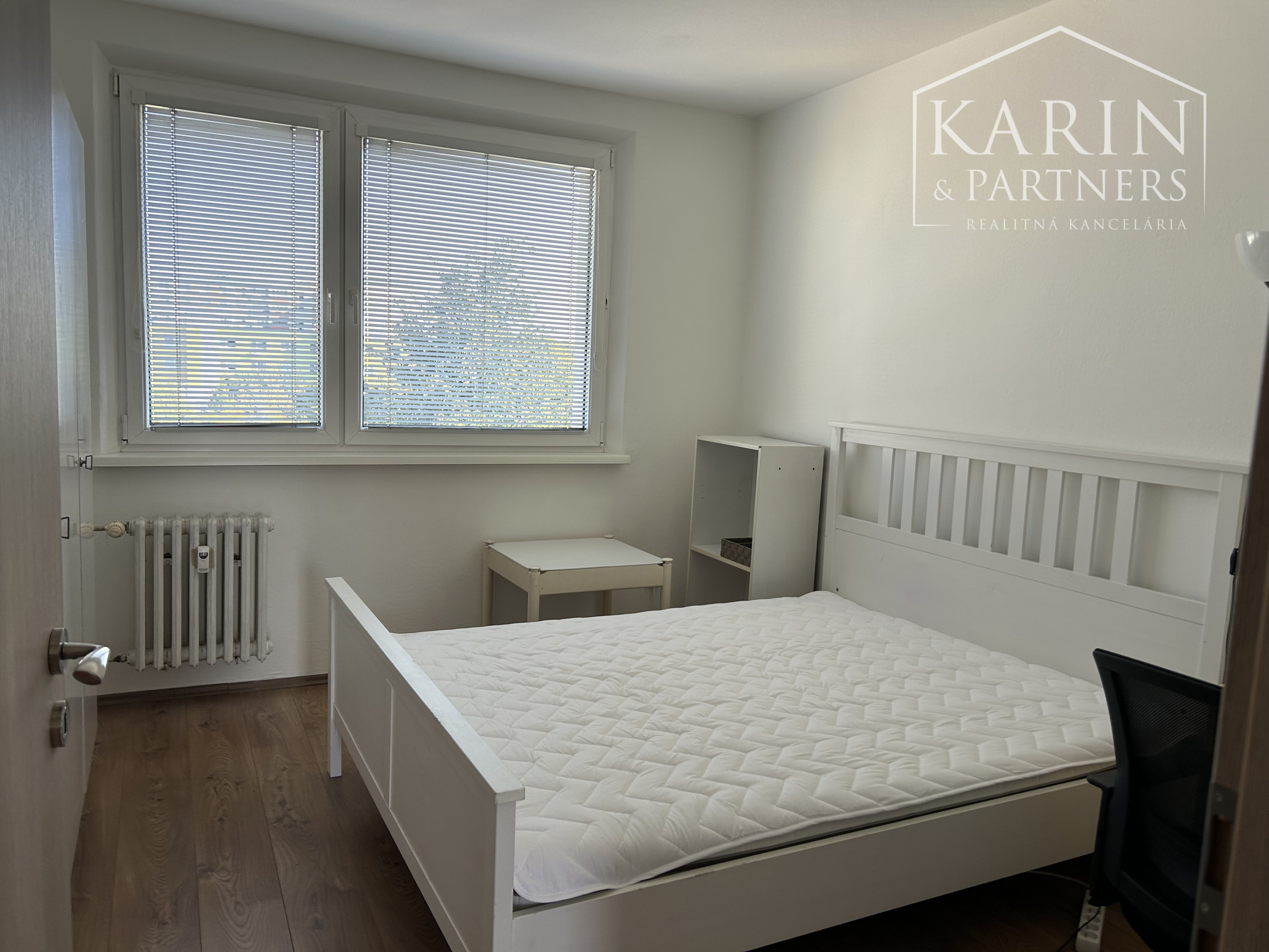 Neplatí sa provízia / Prenájom 4 Izb. Byt aj pre rodinu