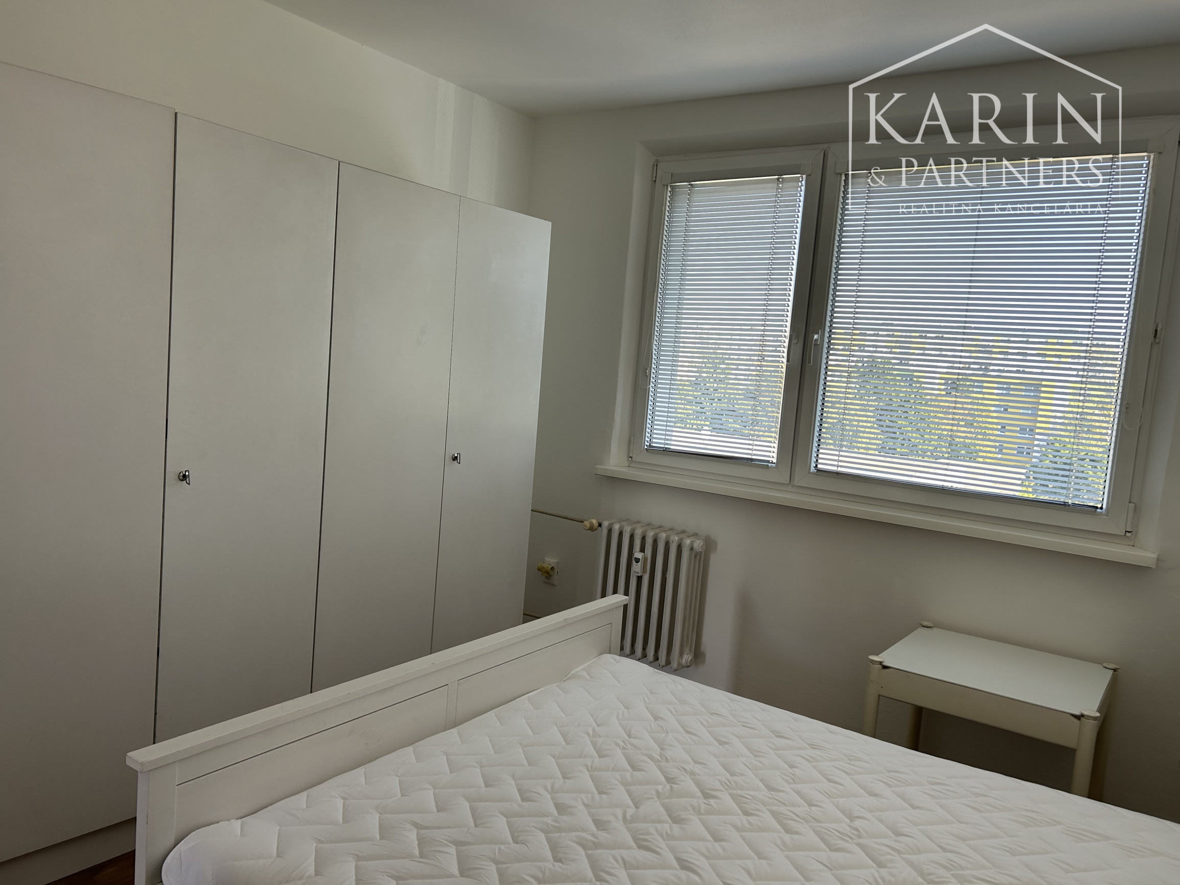 Neplatí sa provízia / Prenájom 4 Izb. Byt aj pre rodinu