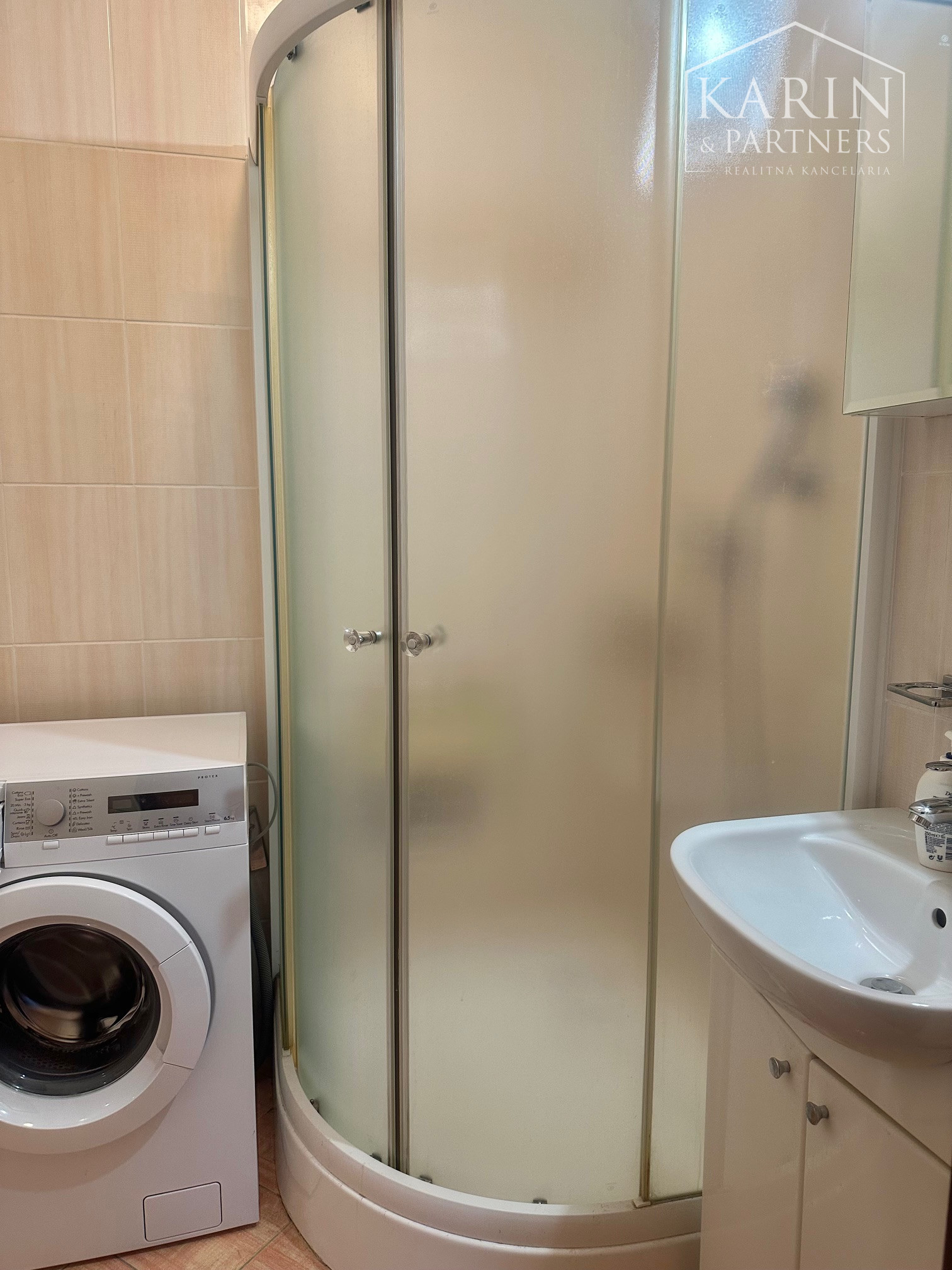 REZERVOVANÉ 3 izbový byt na predaj Vrakuňa