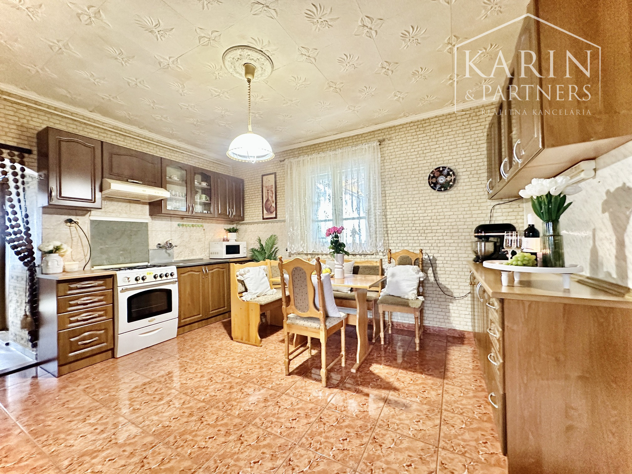 REZERVOVANÉ!!!RODINNÝ DOM HORNÁ KRÁĽOVÁ