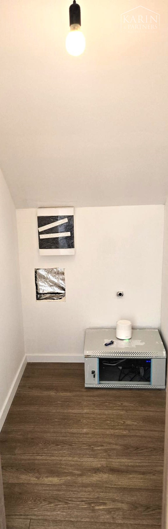 Predaj-rodinný dom 6 izbová novostavba, pozemok 998m2 v Maďarskej obci Bezenye.