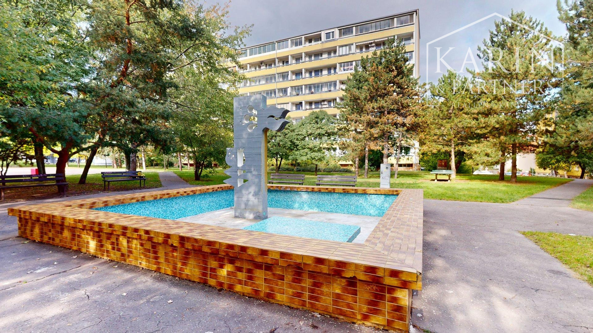 REZERVOVANÉ- 2-izbový byt v centre Rače | Plickova ulica | blízko viníc a lesa