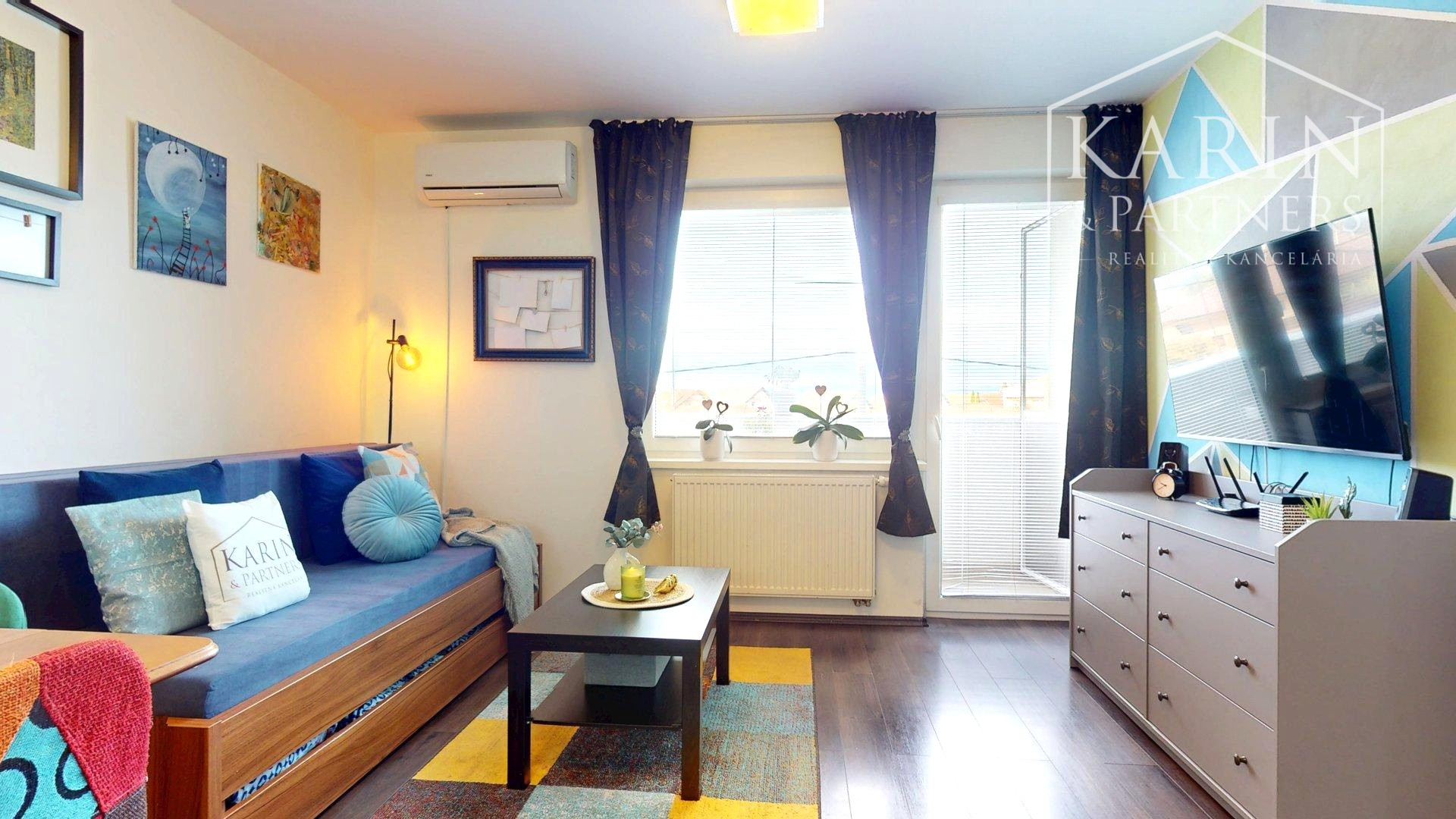 REZERVOVANÉ - Veľmi pekný 2 izbový byt v Novej Dedinke na predaj