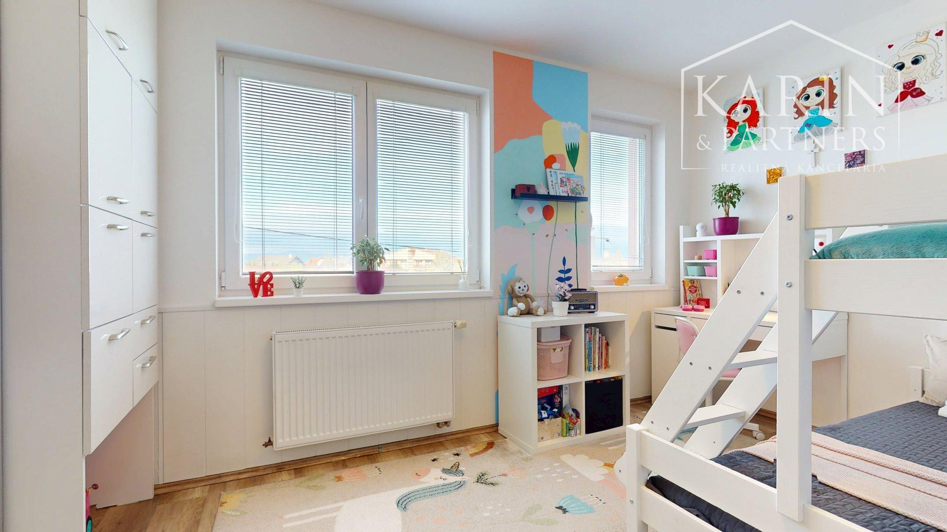 REZERVOVANÉ - Veľmi pekný 2 izbový byt v Novej Dedinke na predaj