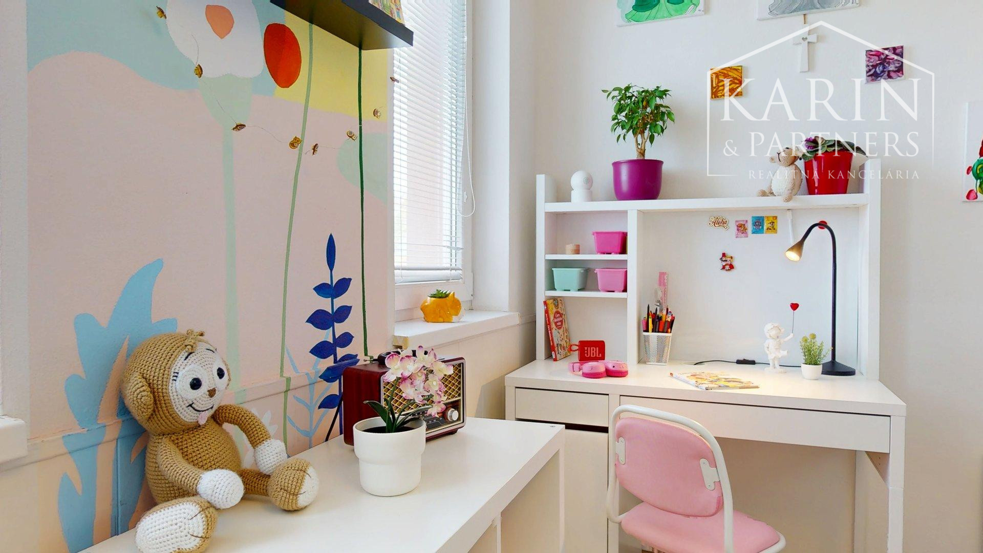 REZERVOVANÉ - Veľmi pekný 2 izbový byt v Novej Dedinke na predaj