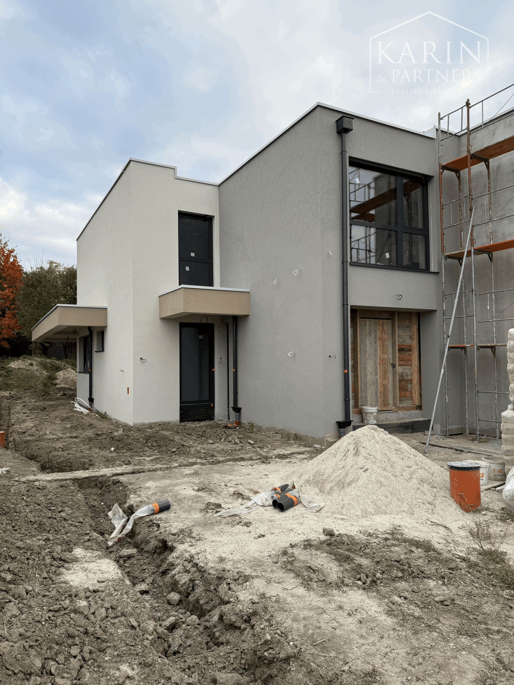 Na predaj rodinný dom, dvojdom A, v Šamoríne, ul. Podlesná