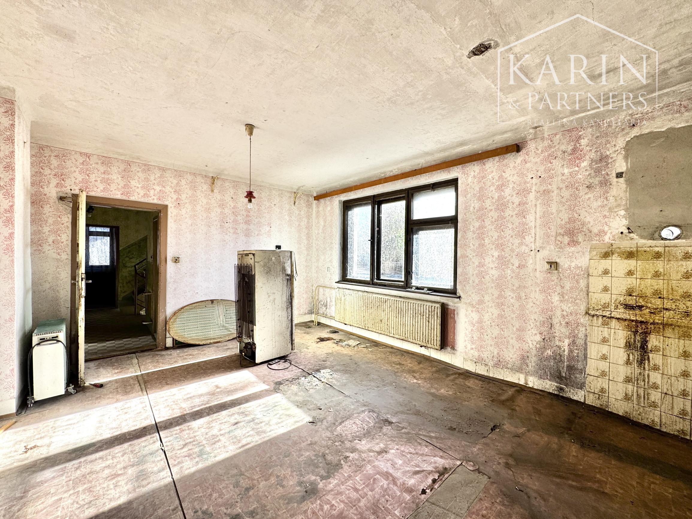 Priestranný 4-izbový rodinný dom, Petrova Ves