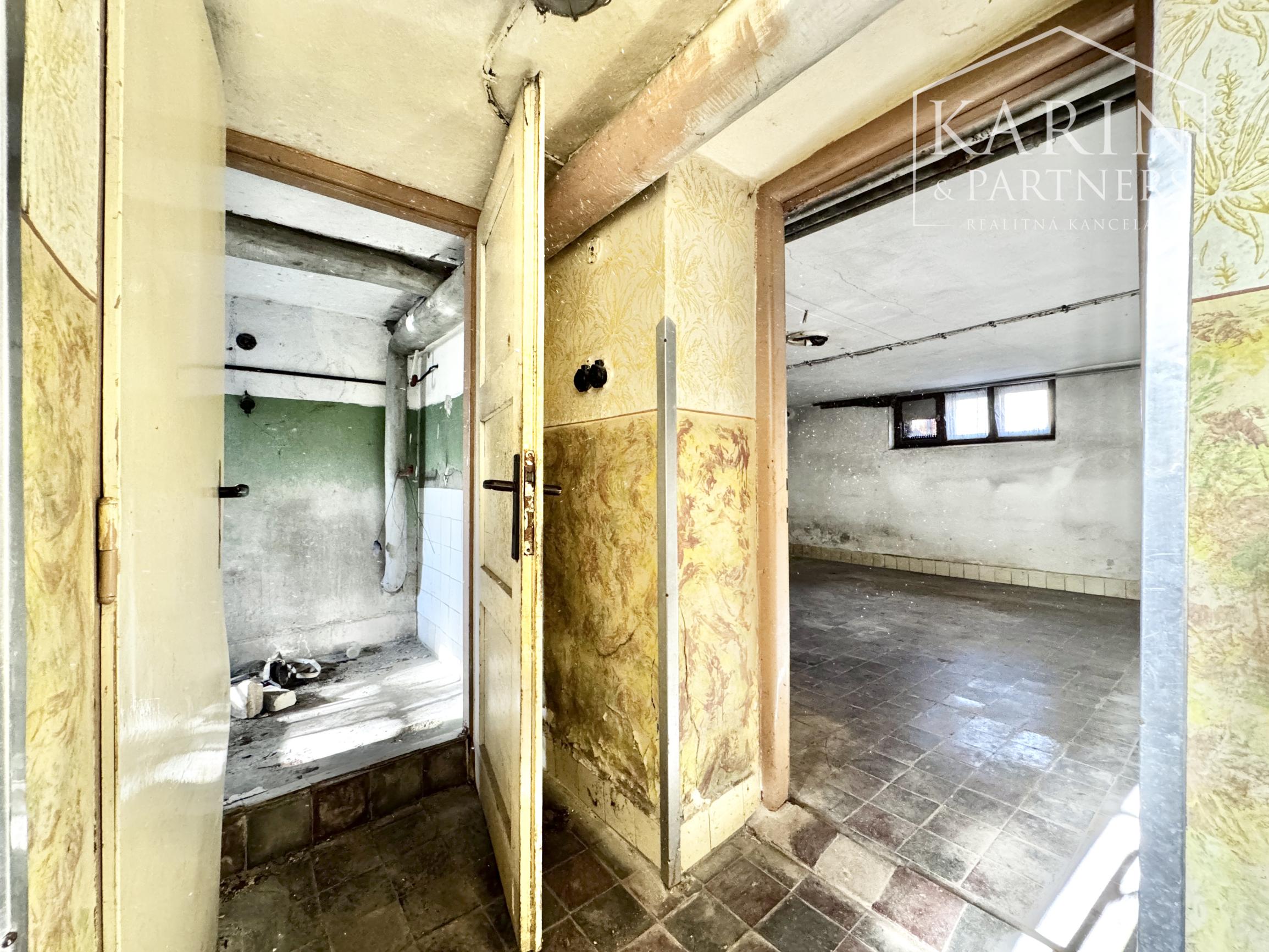 Priestranný 4-izbový rodinný dom, Petrova Ves