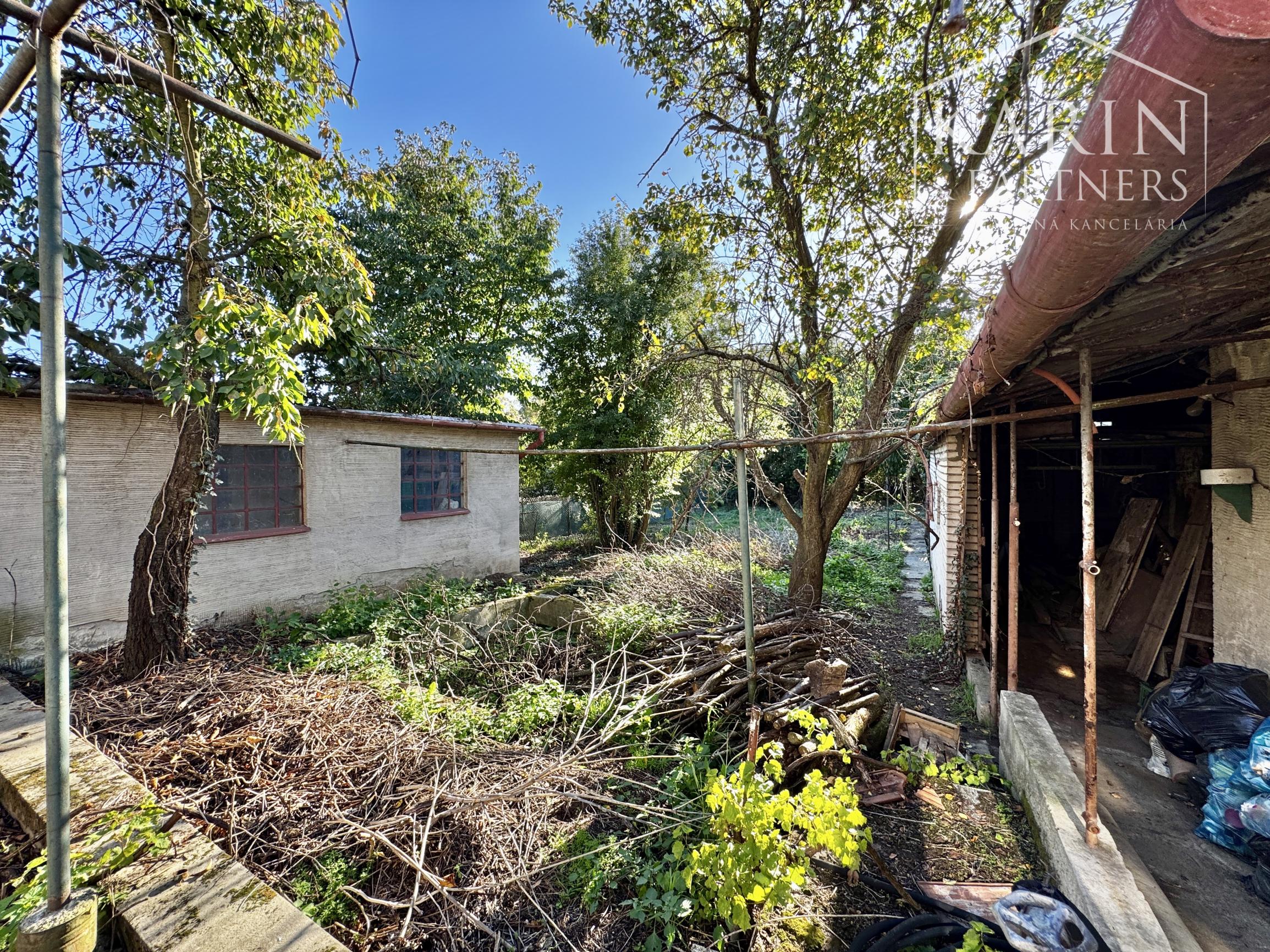 Priestranný 4-izbový rodinný dom, Petrova Ves