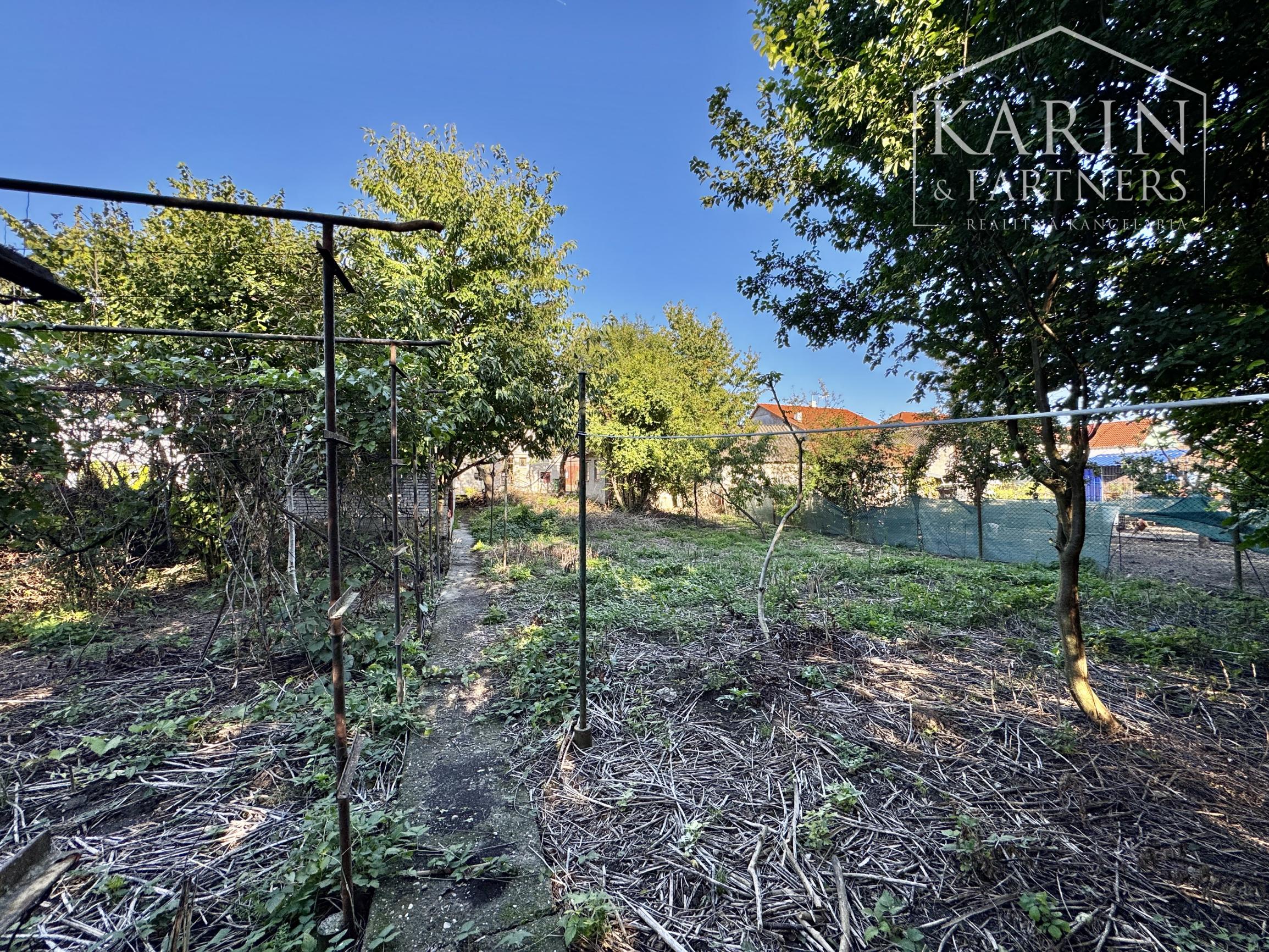 Priestranný 4-izbový rodinný dom, Petrova Ves