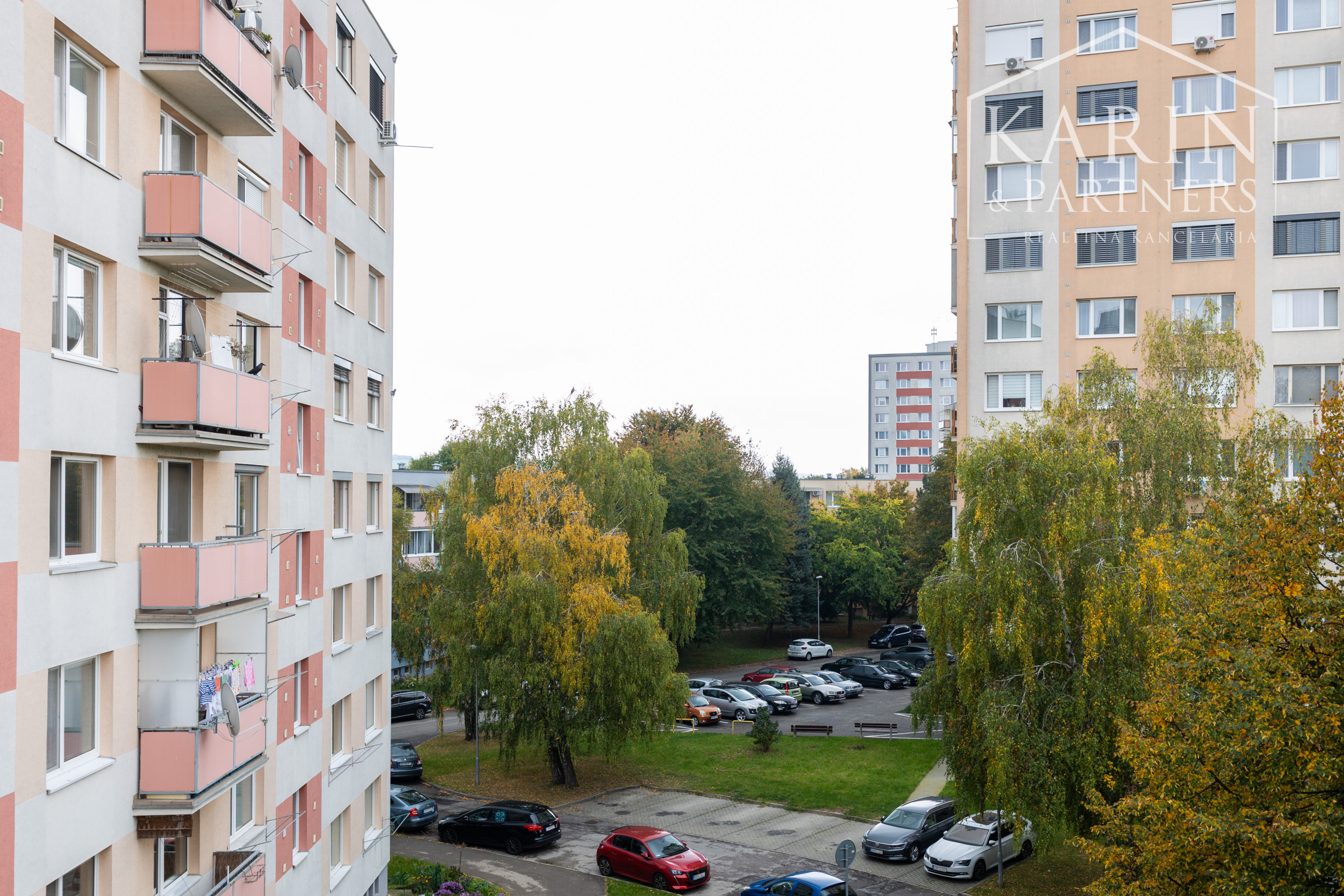 REZERVOVANÝ - Garsónka, ktorá vás zaujme: štýlový štartovací byt na Chrenovej – Nitra