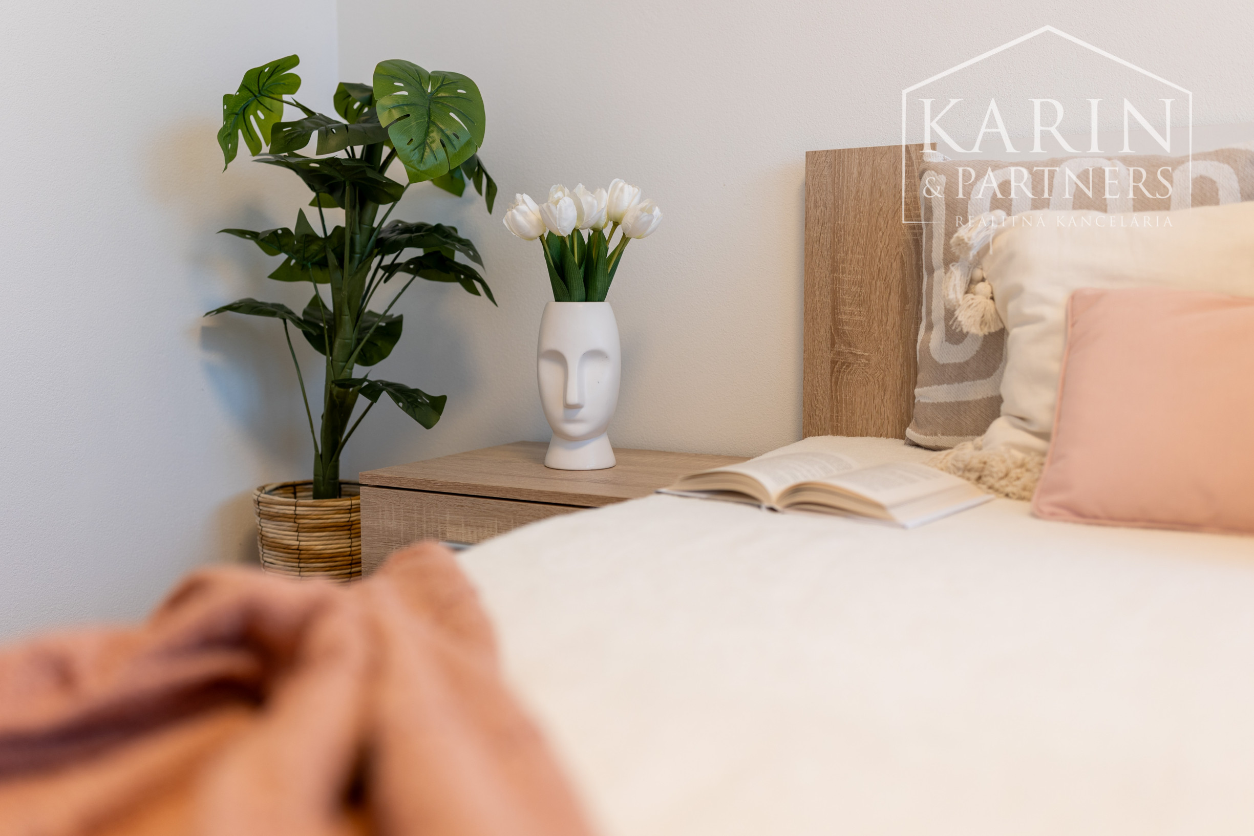 REZERVOVANÝ - 1-izbový byt s balkónom v obľúbenej lokalite Nitra – Chrenová