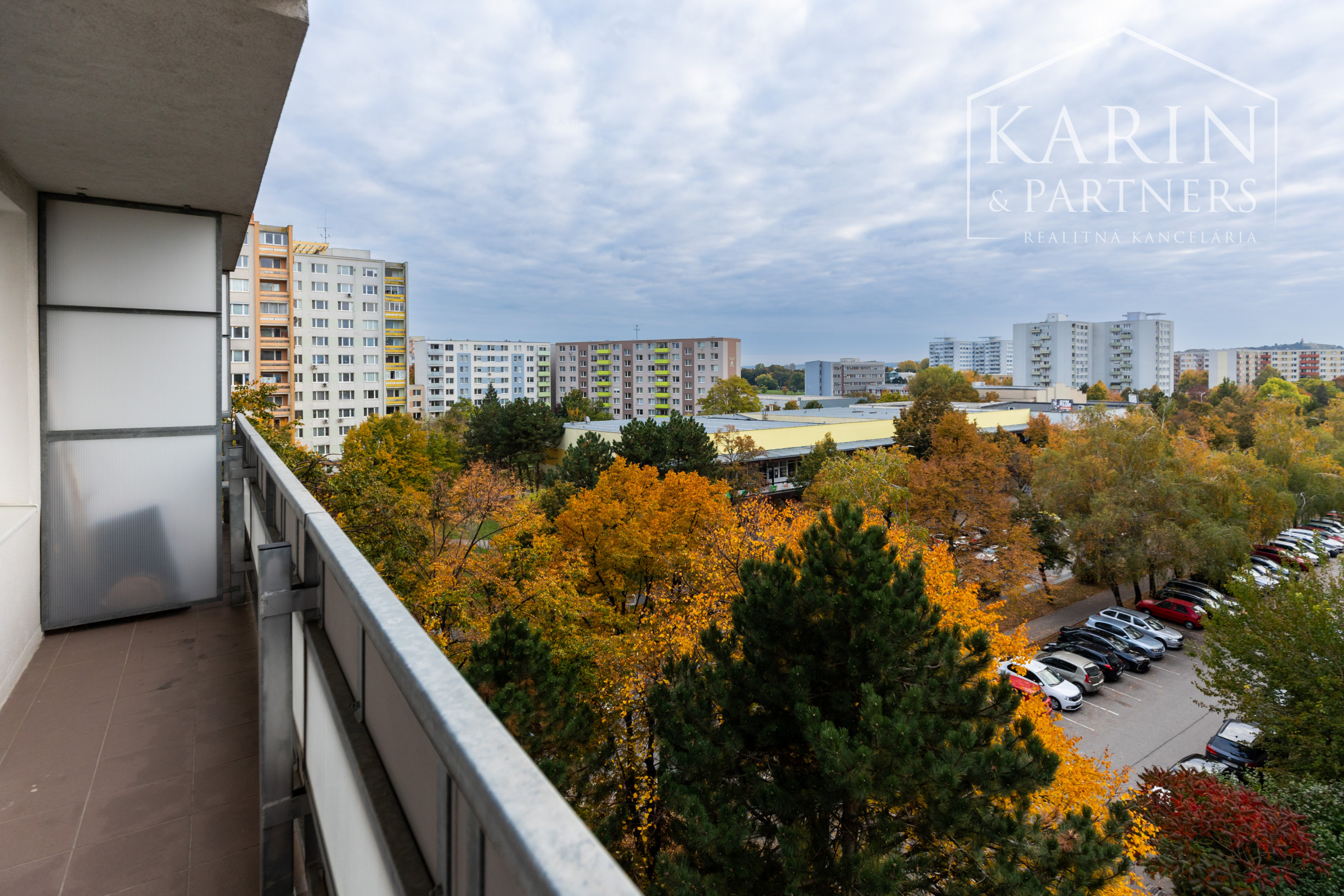 REZERVOVANÝ - 1-izbový byt s balkónom v obľúbenej lokalite Nitra – Chrenová