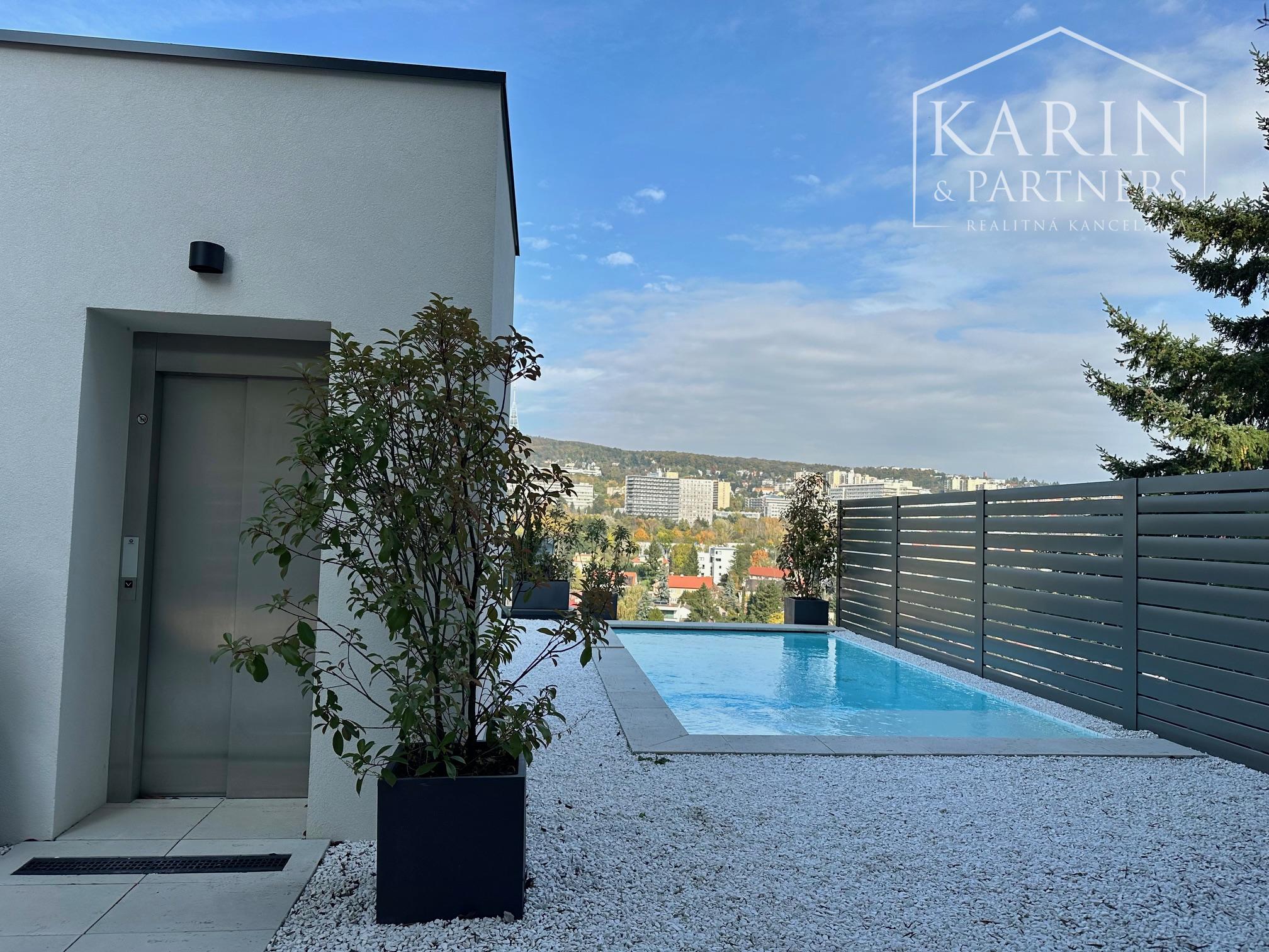 Vila pri Horskom parku na predaj.