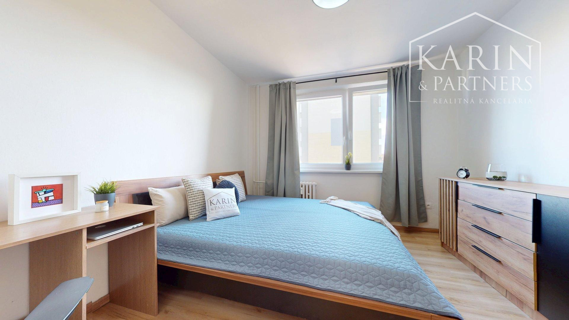 KOMPLETNE ZREKONŠTRUOVANÝ A ZARIADENÝ 2I BYT S PIVNICOU