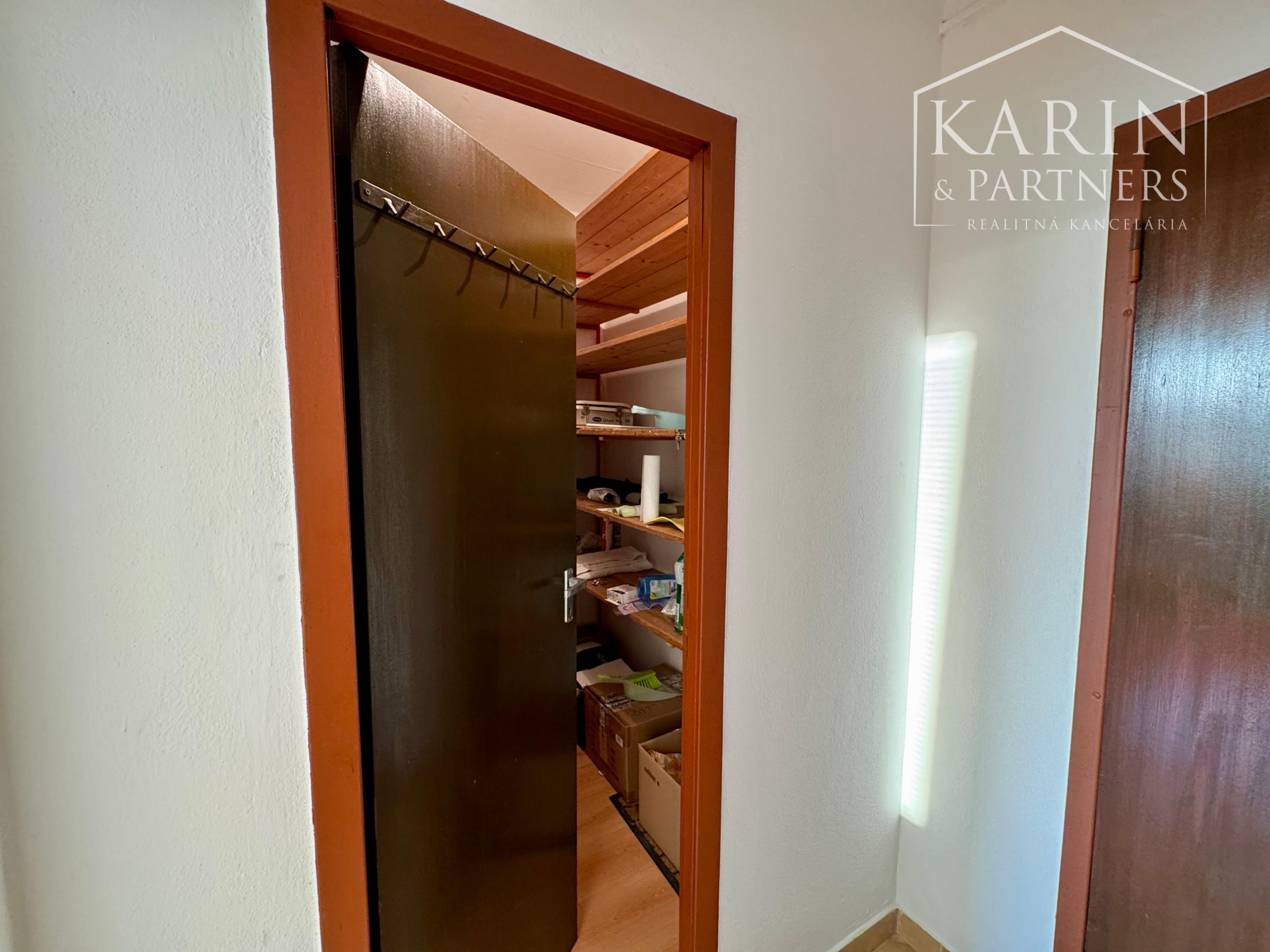 3i ZARIADENÝ BYT NA PRENÁJOM, D.RAPANTA, HOLÍČ