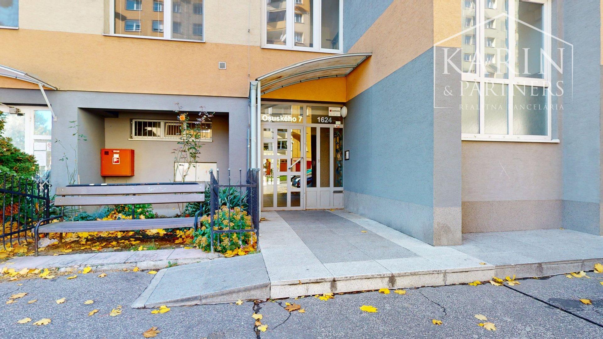 KOMPLETNE ZARIADENÝ 3I BYT S 2 LODŽIAMI A PIVNICOU