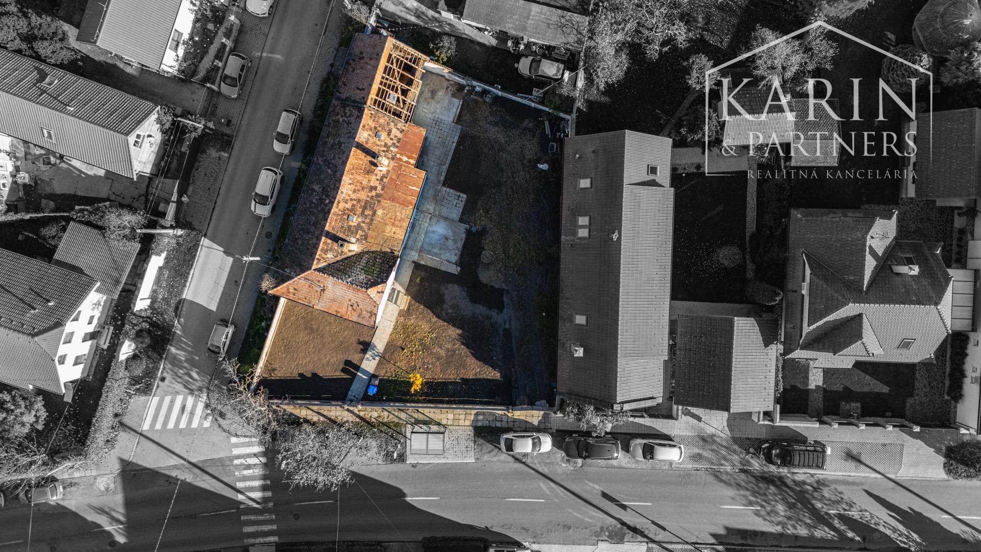 Na predaj starší rodinný dom v Šamoríne, ul. Gútorská Cesta