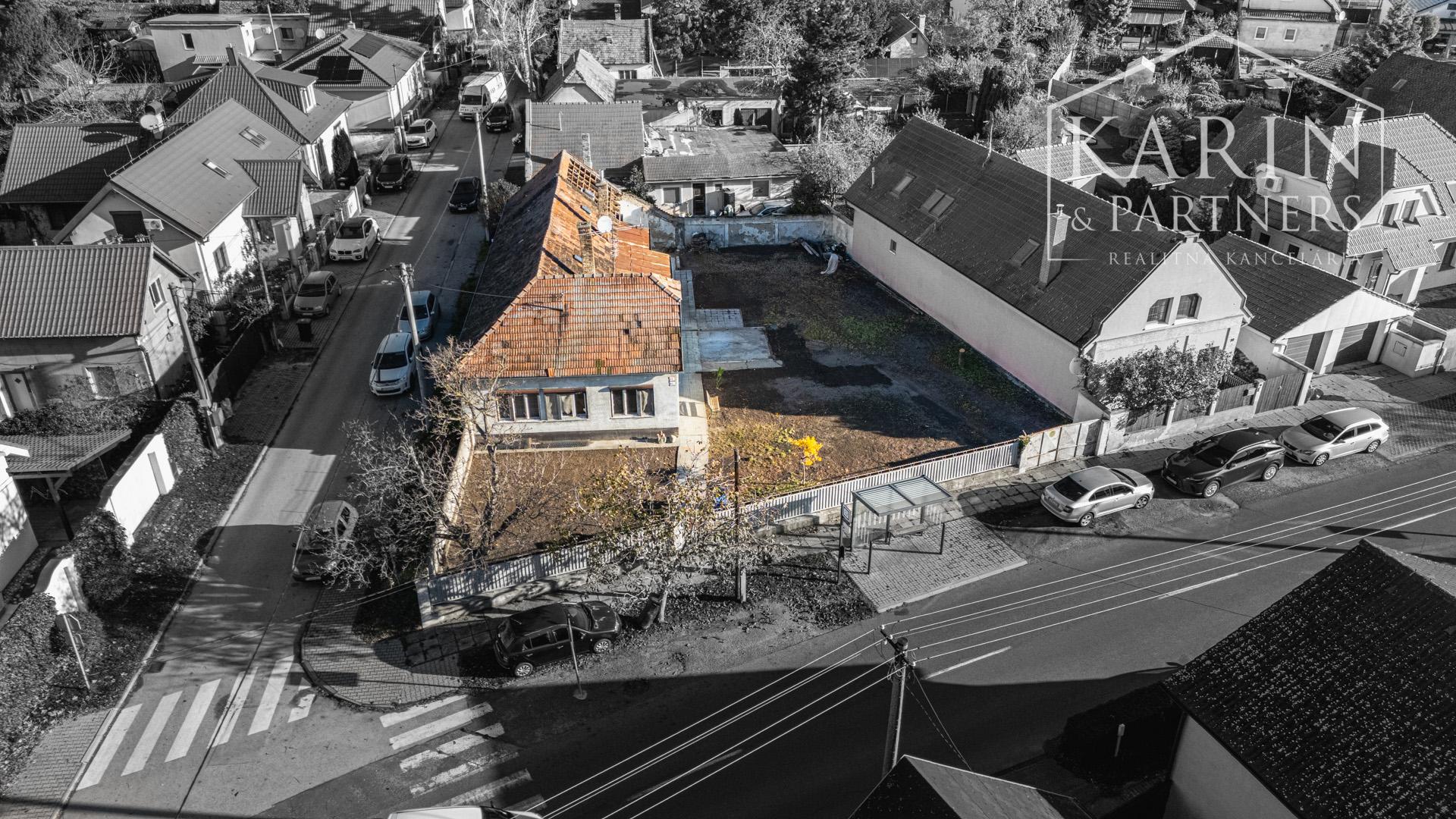 Na predaj stavebný pozemok priamo v Šamoríne, ul. Gútorská Cesta