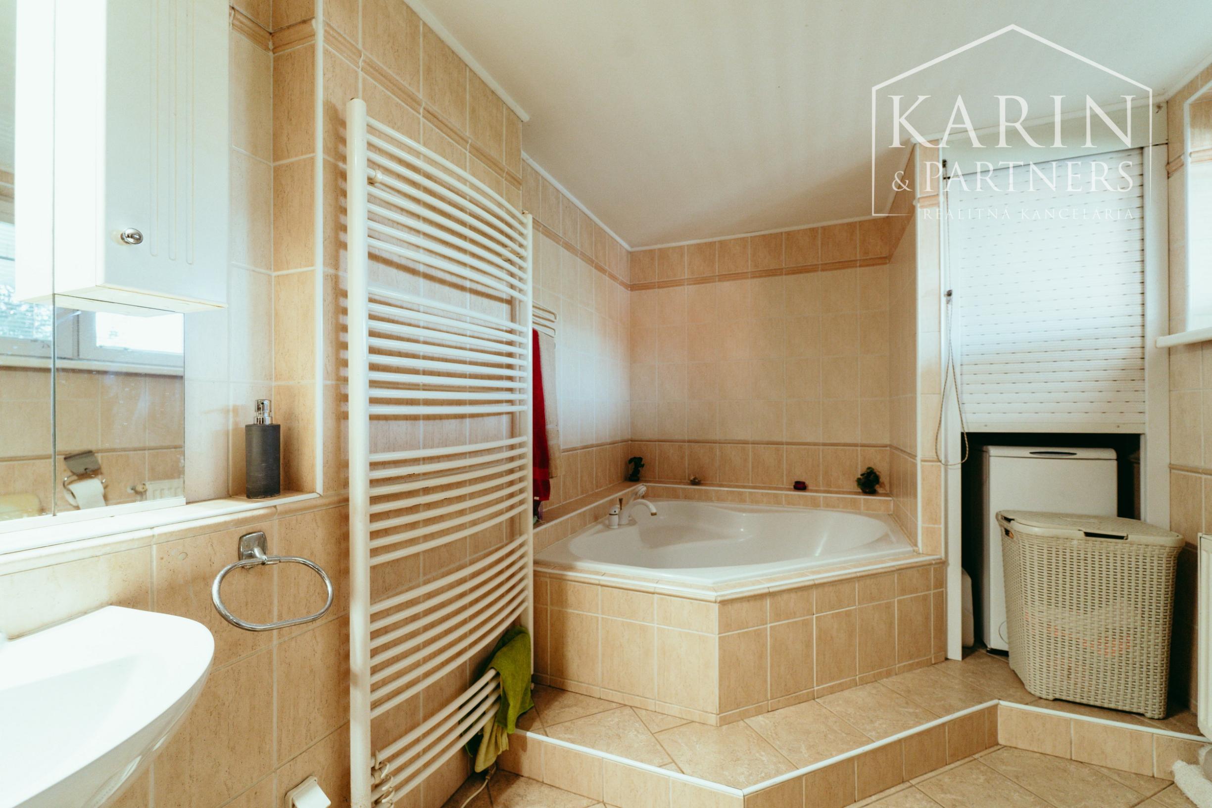 5i rodinný dom po rekonštrukcii v obci Brodské