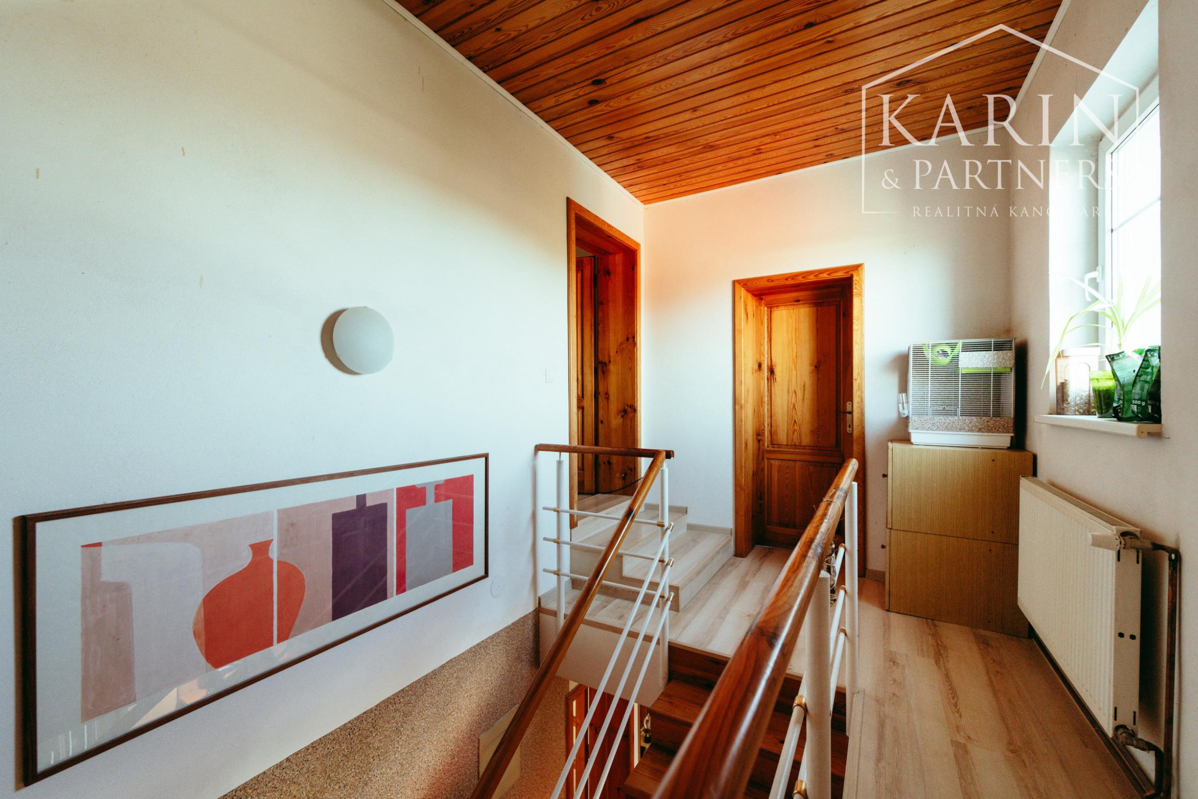 5i rodinný dom po rekonštrukcii v obci Brodské