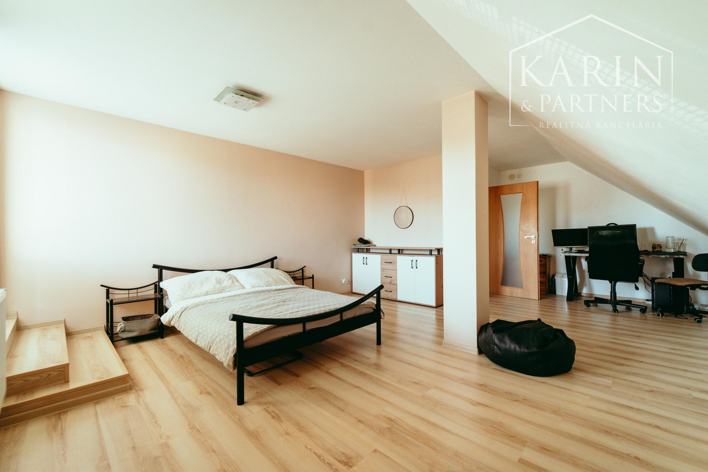 5i rodinný dom po rekonštrukcii v obci Brodské