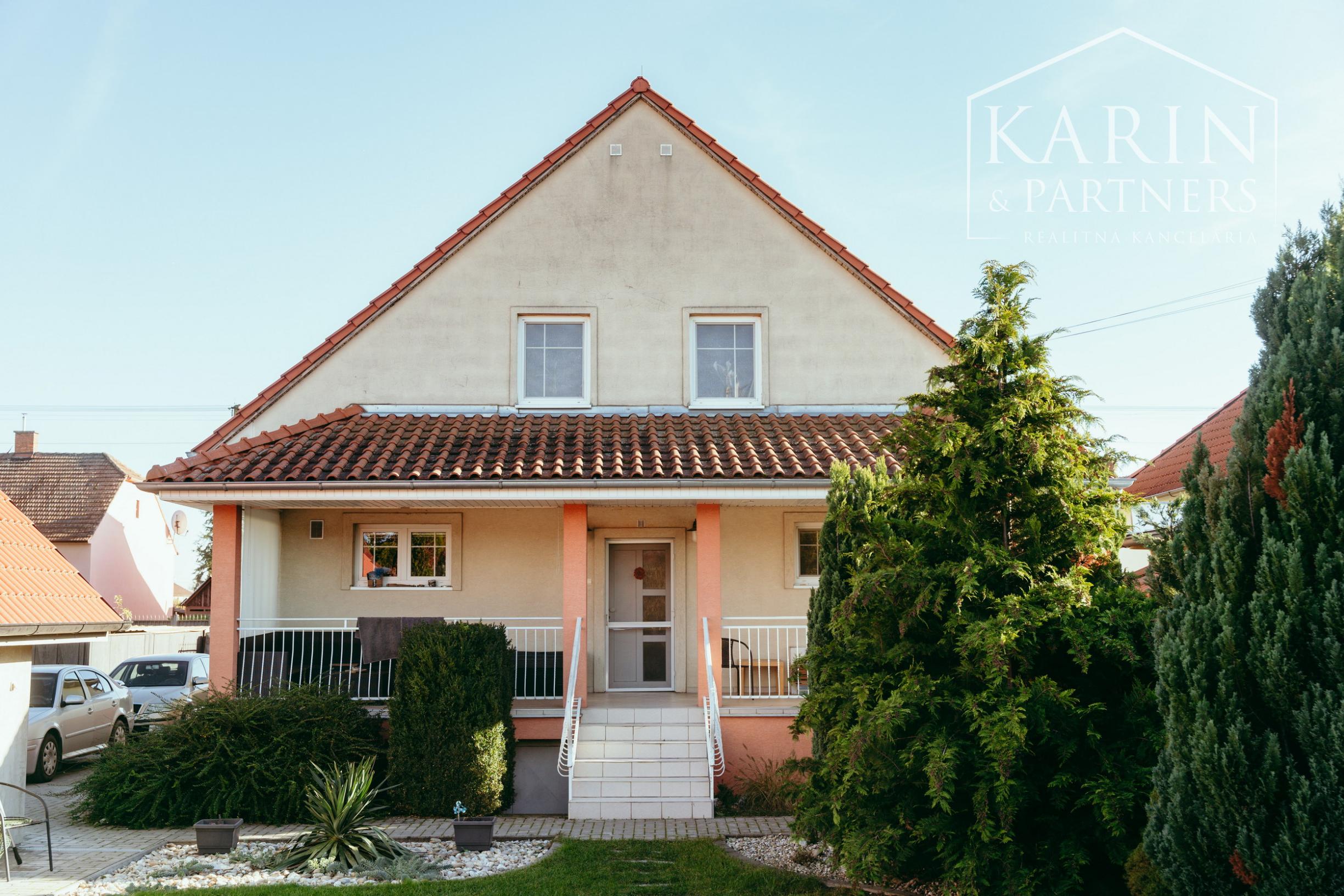 5i rodinný dom po rekonštrukcii v obci Brodské