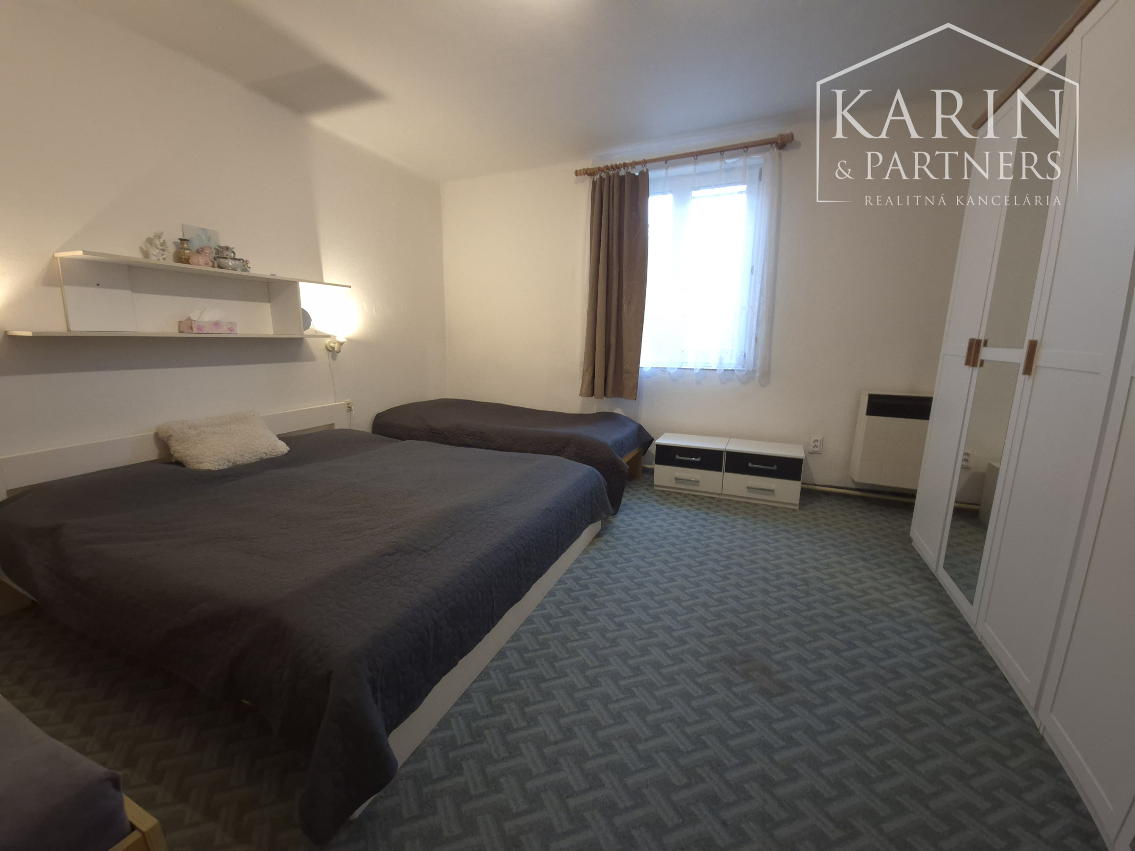 KOMPLETNE ZARIADENÝ 4I RODINNÝ DOM PO REKONŠTRUKCII