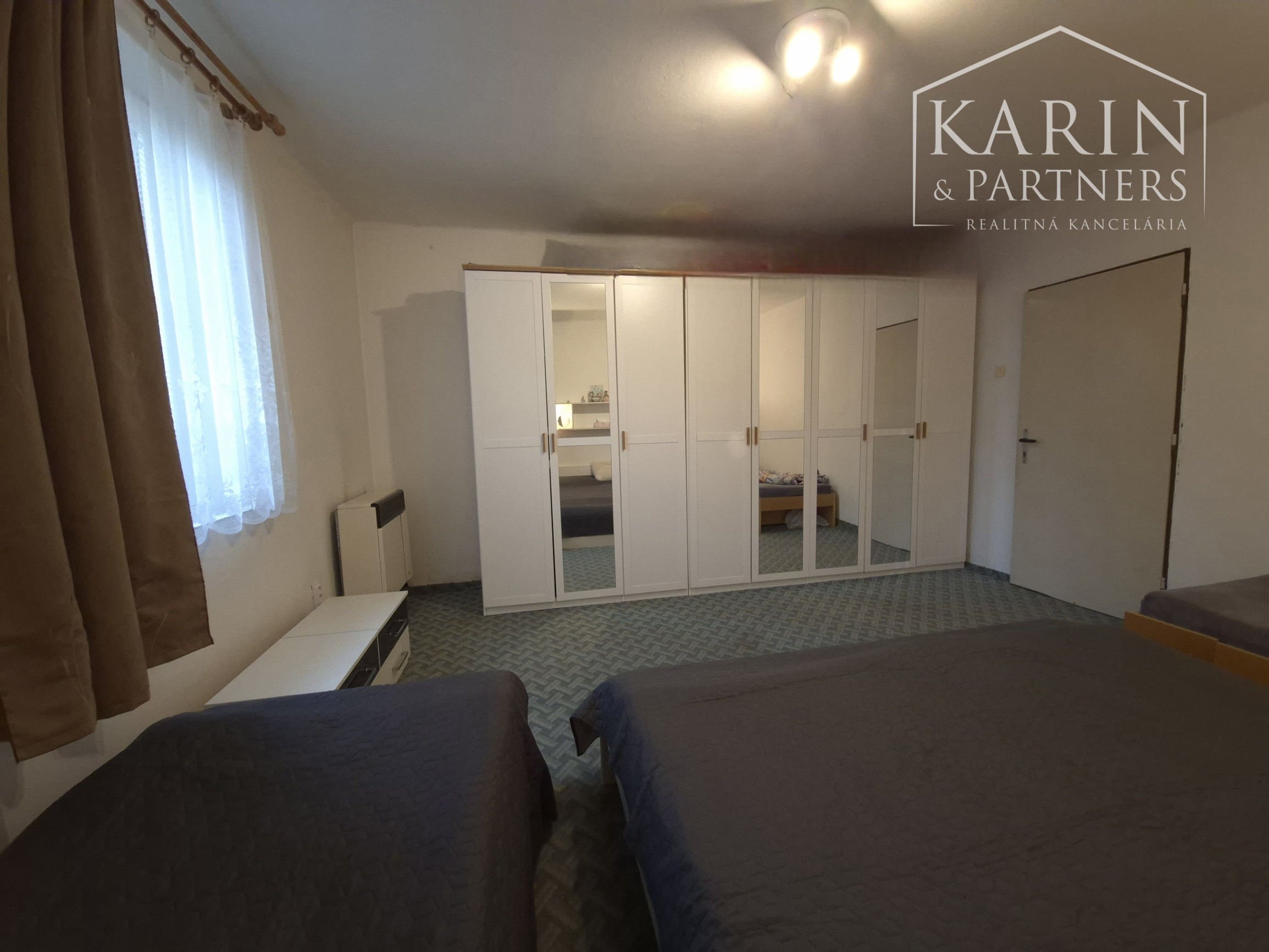 KOMPLETNE ZARIADENÝ 4I RODINNÝ DOM PO REKONŠTRUKCII