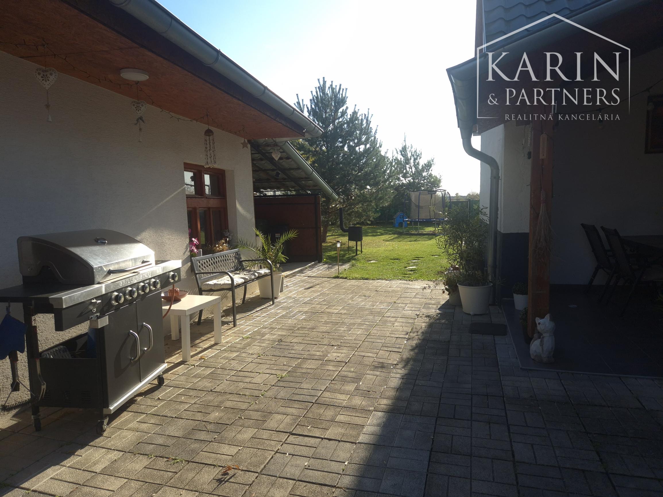 KOMPLETNE ZARIADENÝ 4I RODINNÝ DOM PO REKONŠTRUKCII