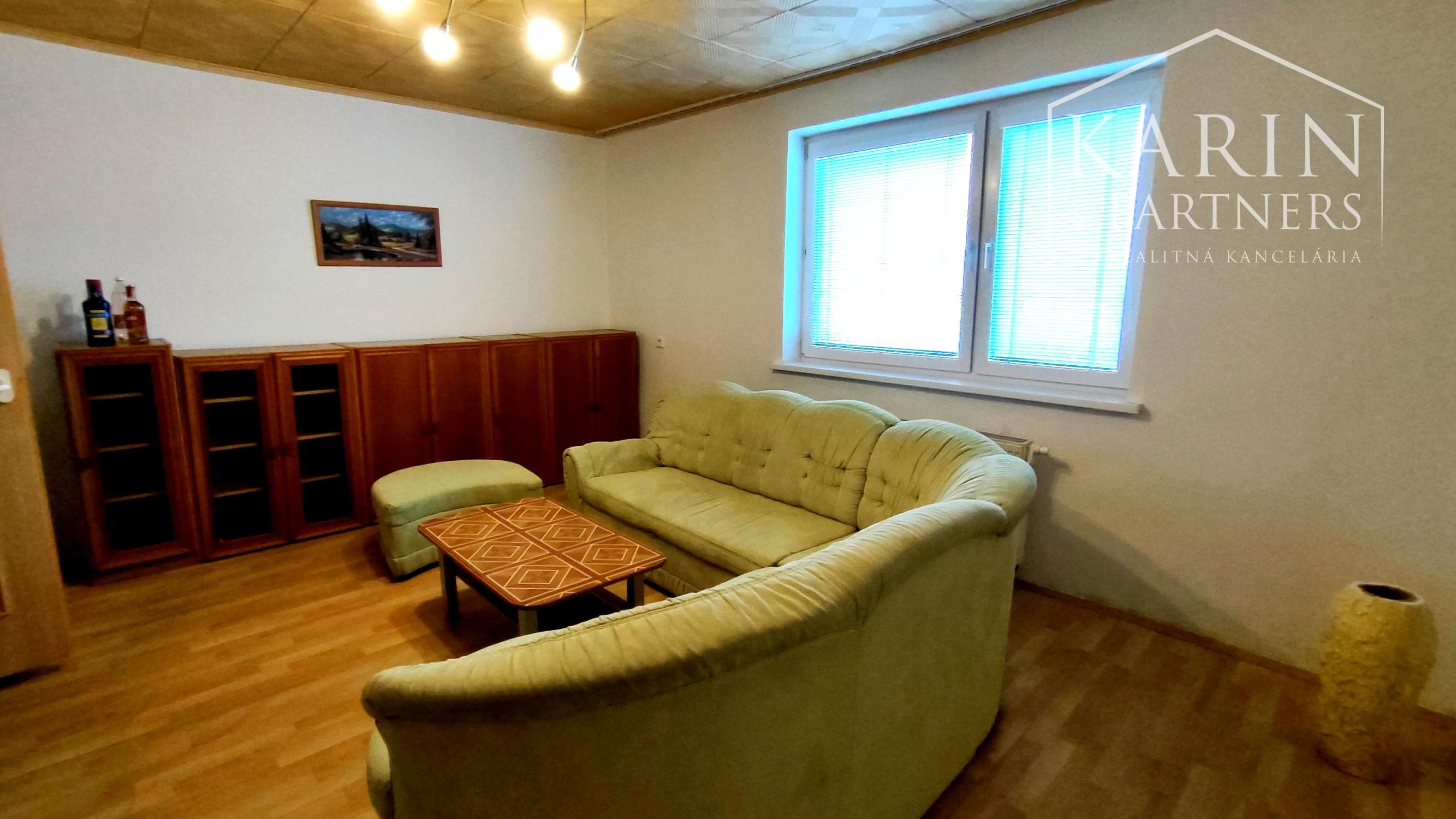 EXKLUZÍVNE na PREDAJ: Rodinný dom 4izbový s garážou, Palárikovo