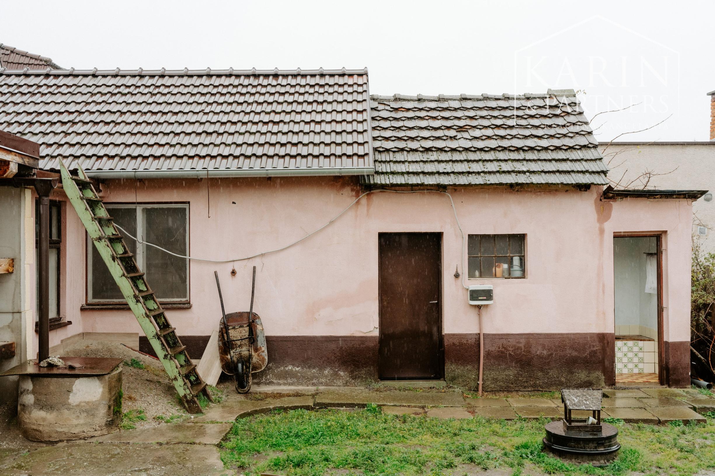 3i rodinný dom po čiastočnej rekonštrukcii v meste Šaštín-Stráže