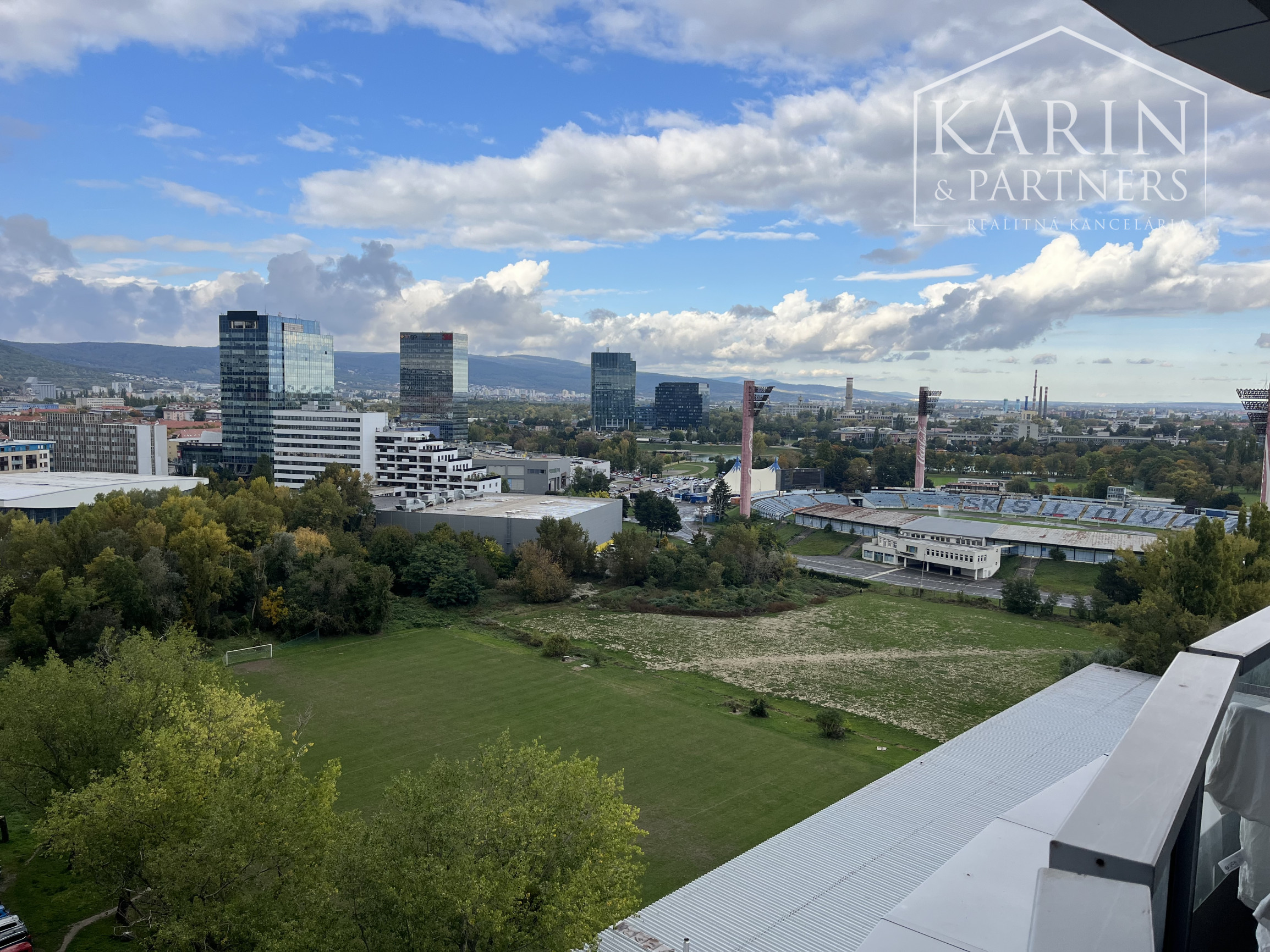 Na predaj 4 izbový byt 129 m2 III Veže, ul. Bajkalská