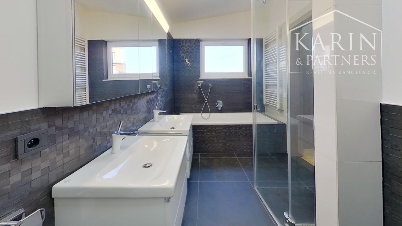 Slnečný RD Nová Dedinka - na predaj.