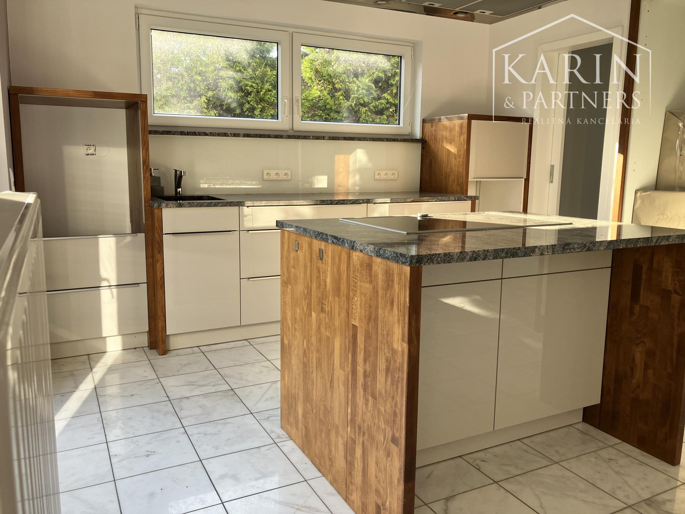 Slnečný RD Nová Dedinka - na predaj.