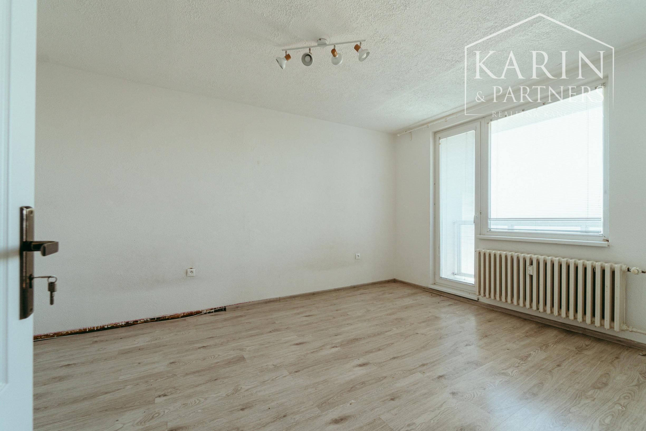 3i byt s dvoma balkónmi v blízkosti centra mesta Senica