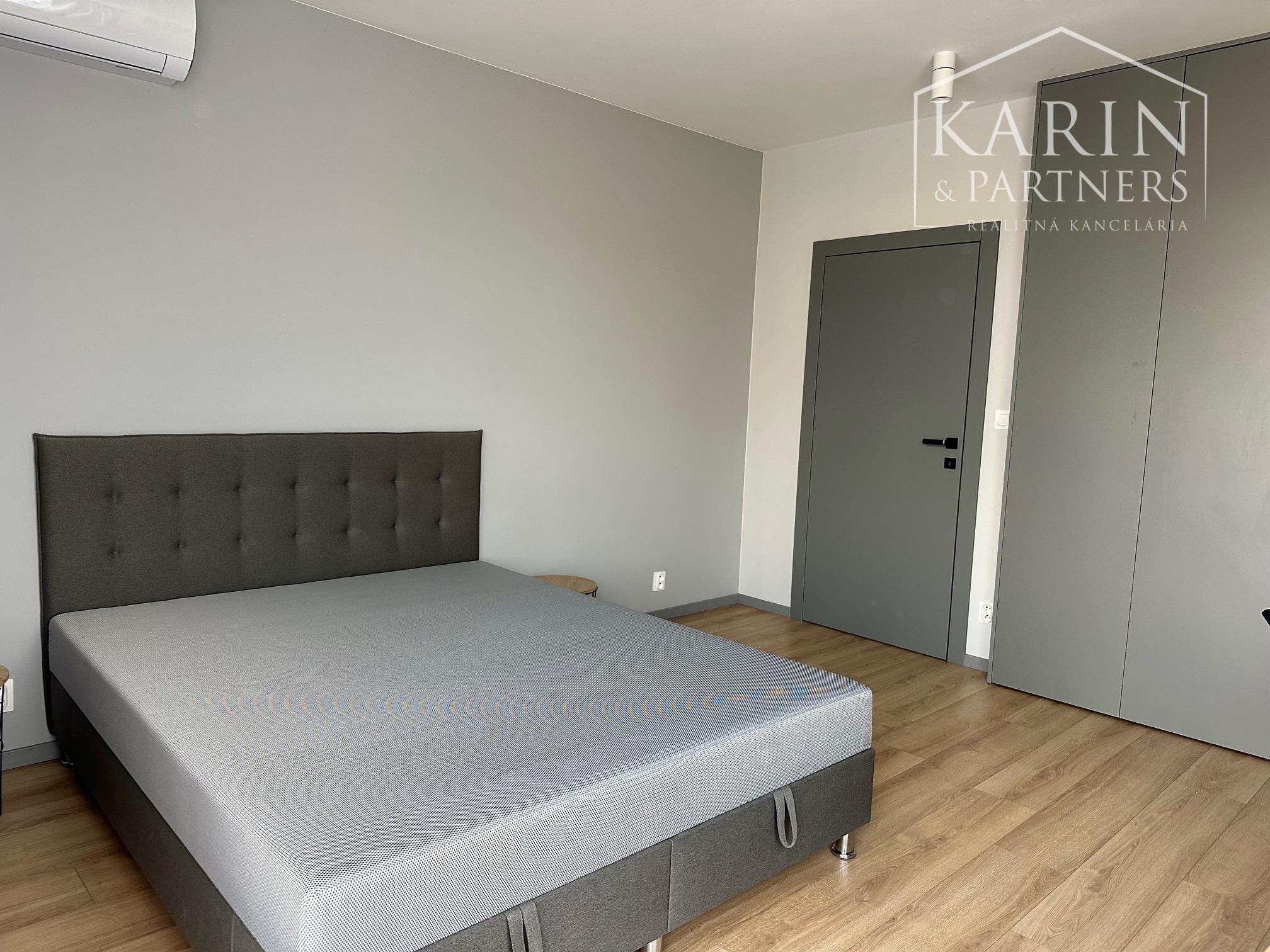 4 izbový byt pri Horskom parku na predaj