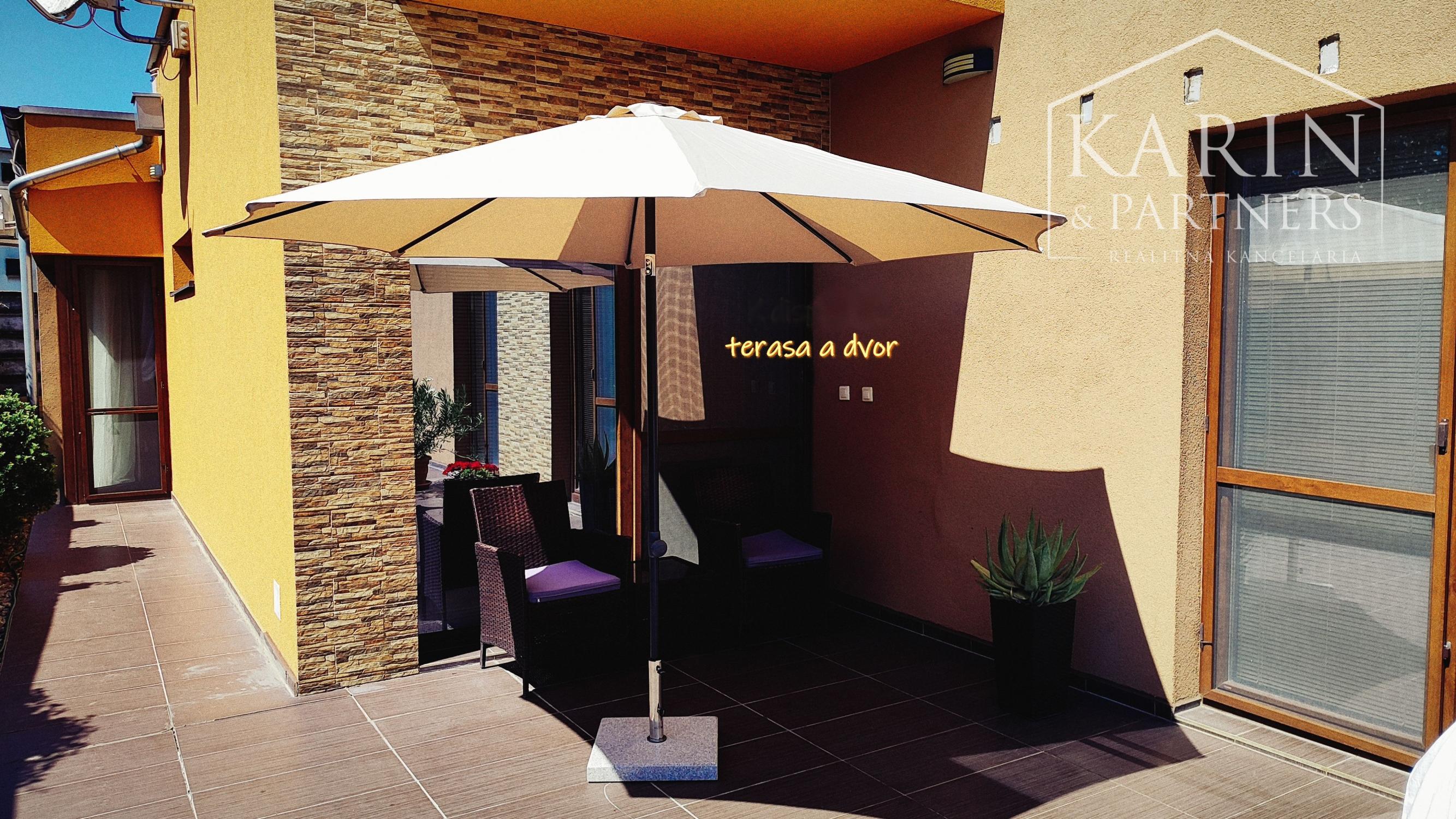 NA PREDAJ: Rodinný dom 5i, dvojgaráž, novostavba, Nové Zámky