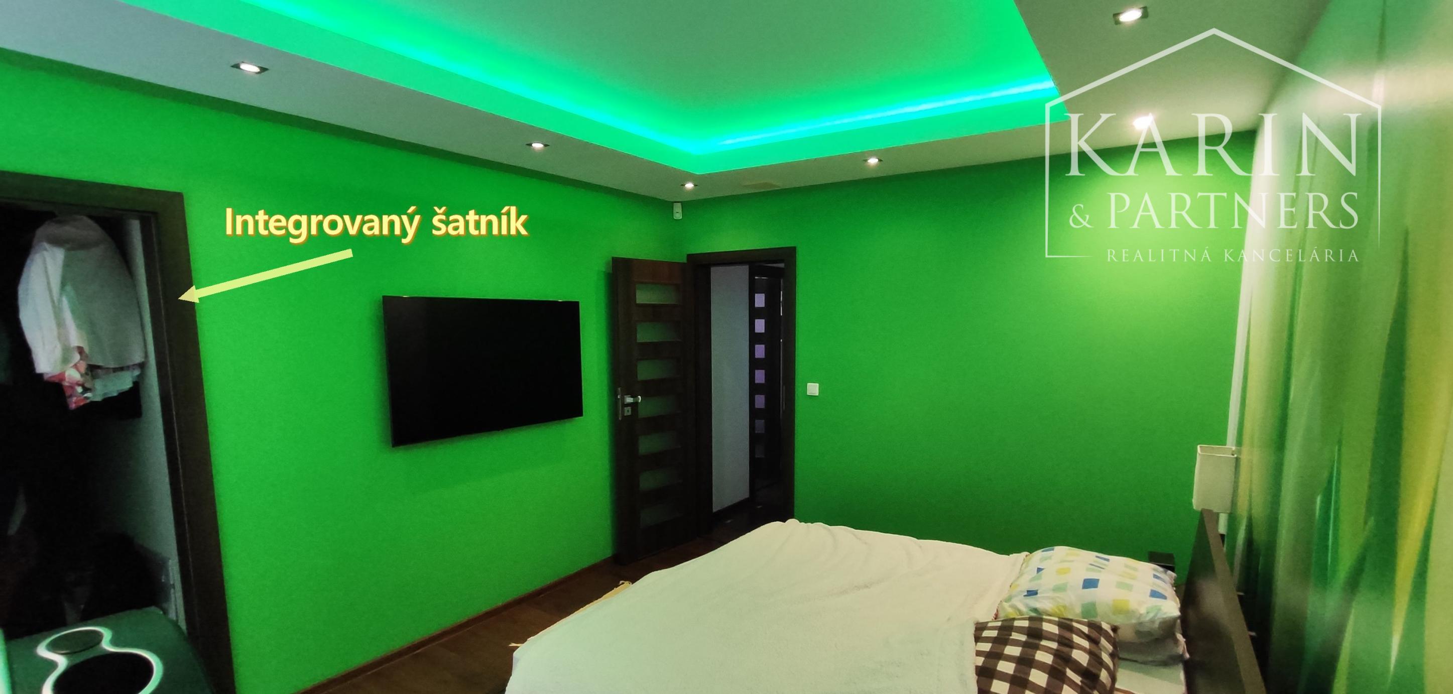 NA PREDAJ: Rodinný dom 5i, dvojgaráž, novostavba, Nové Zámky