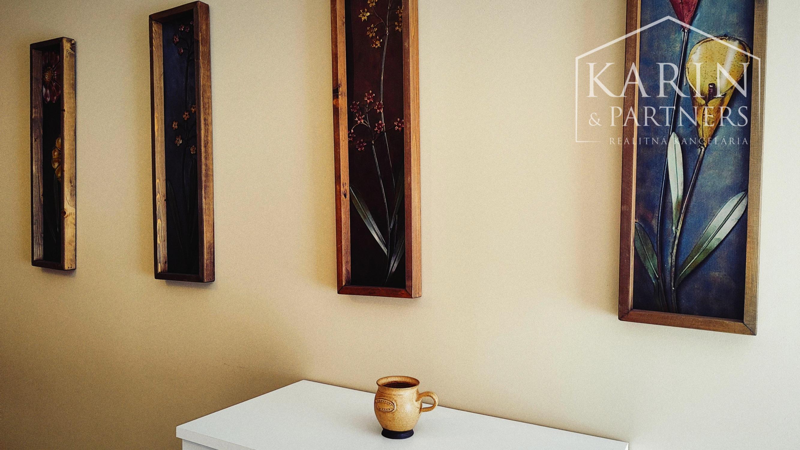 NA PREDAJ: Rodinný dom 5i, dvojgaráž, novostavba, Nové Zámky