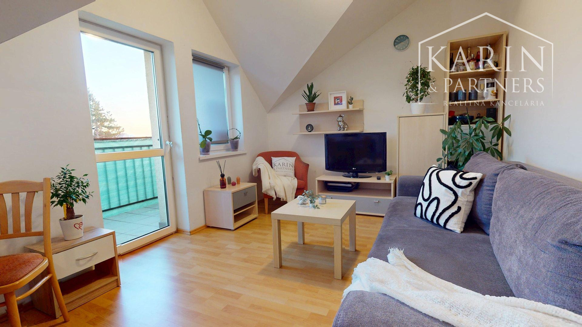 3-izbový byt s balkónom v centre obce Zohor | Školská ulica