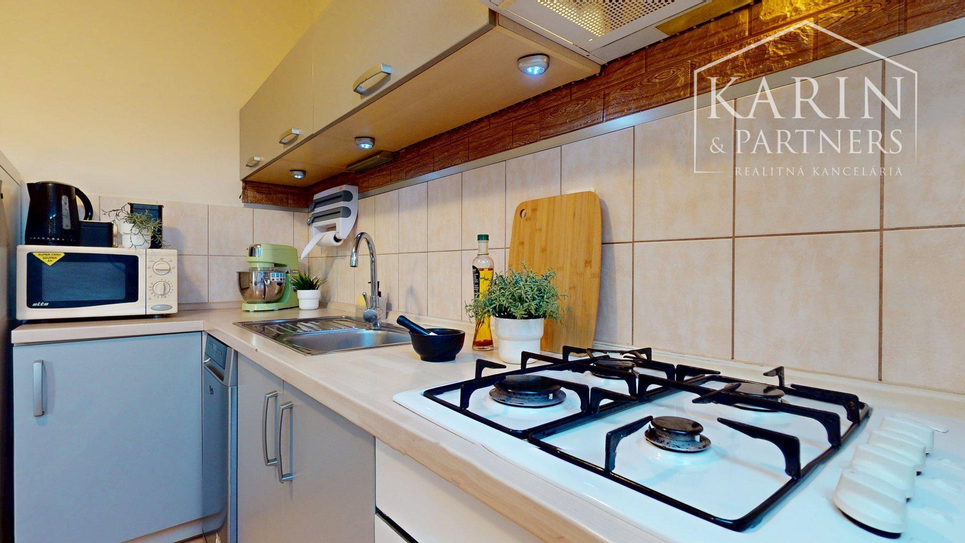 3-izbový byt s balkónom v centre obce Zohor | Školská ulica