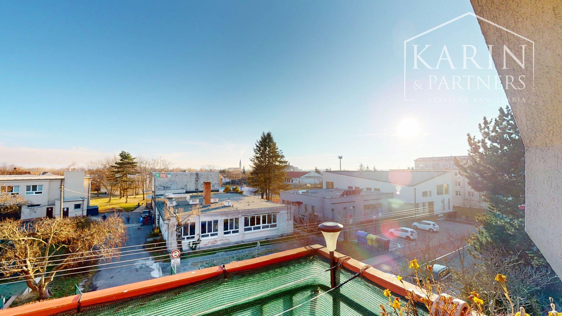 3-izbový byt s balkónom v centre obce Zohor | Školská ulica