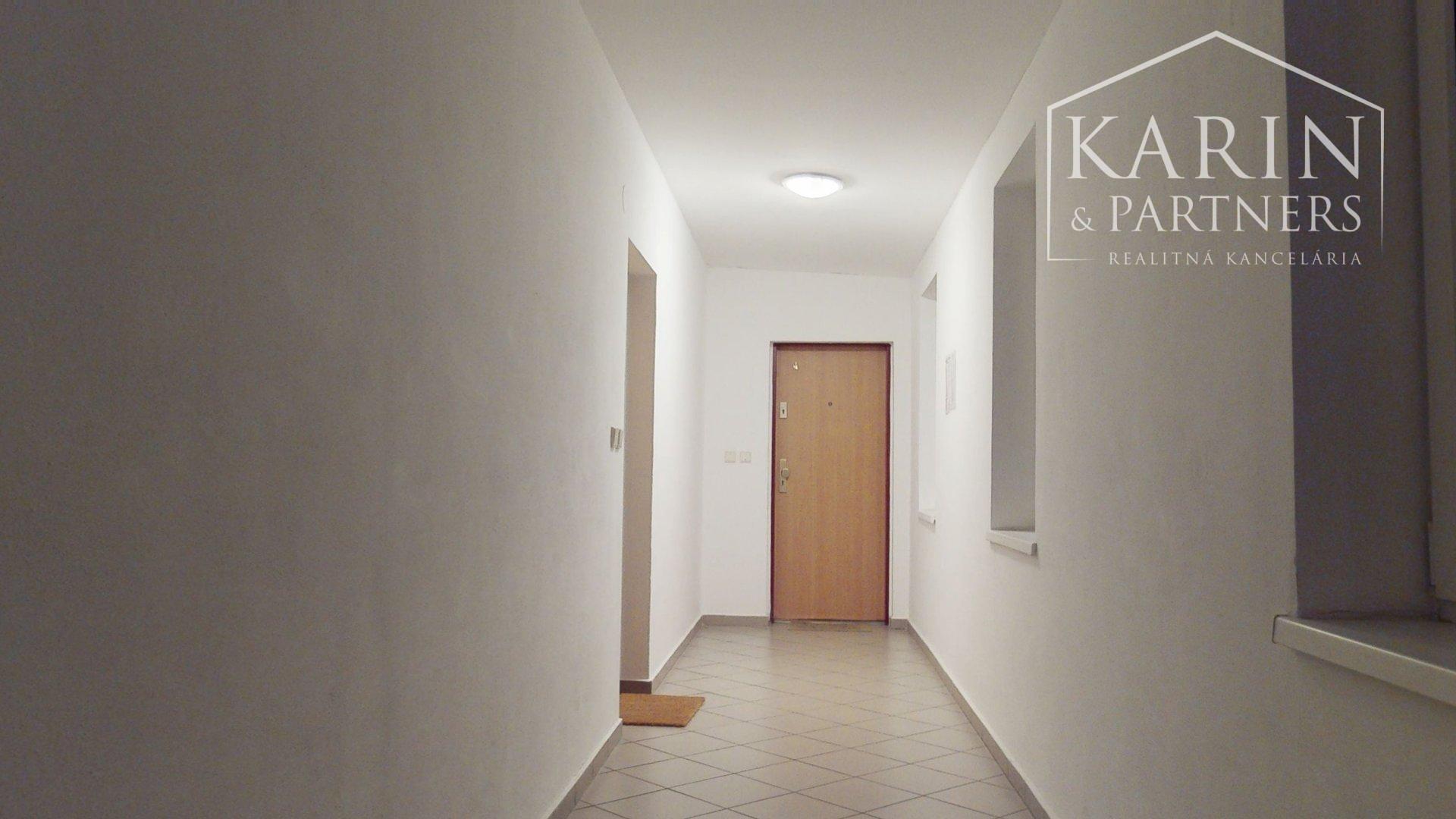 3-izbový byt s balkónom v centre obce Zohor | Školská ulica