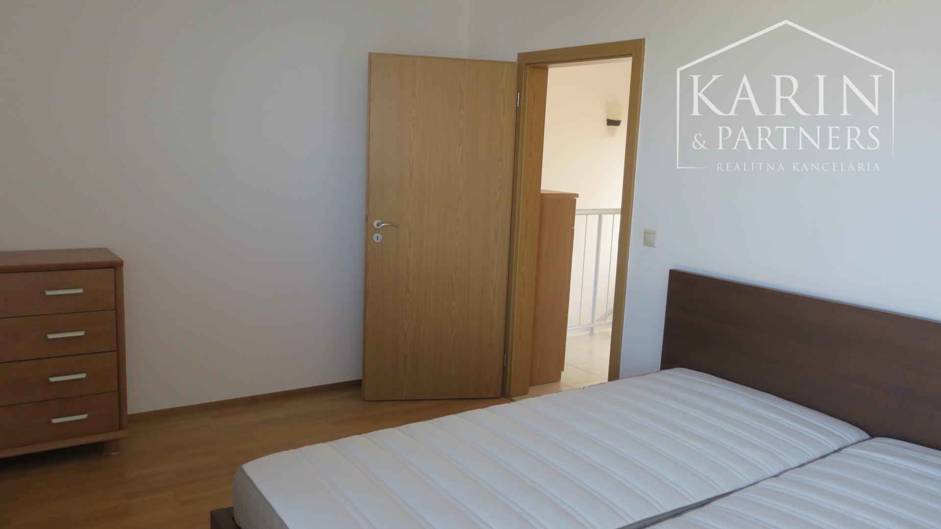 3 izbový RD na prenájom, Chorvátsky Grob