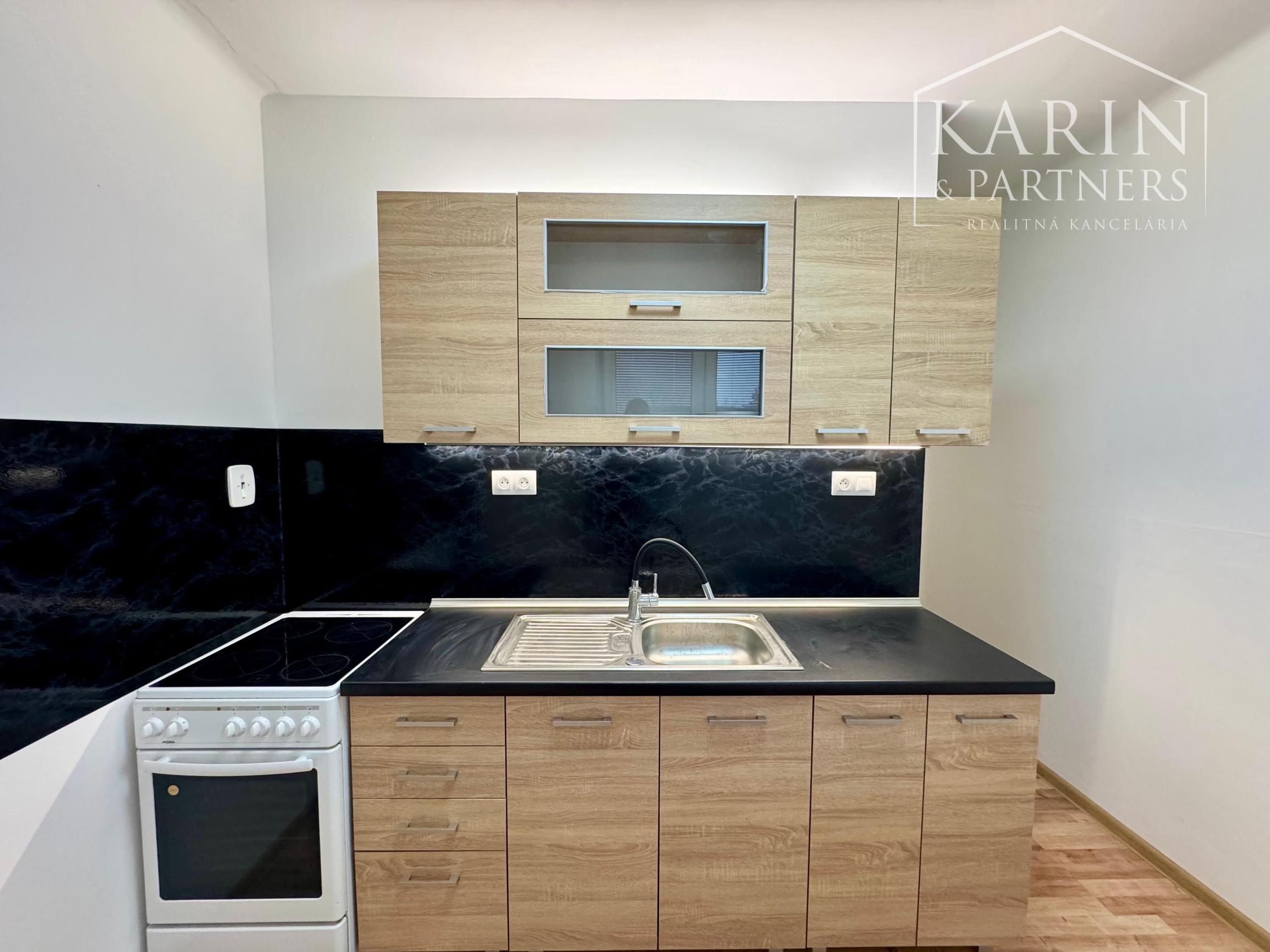 2i BYT NA PRENÁJOM, PALÁRIKOVA, SENICA