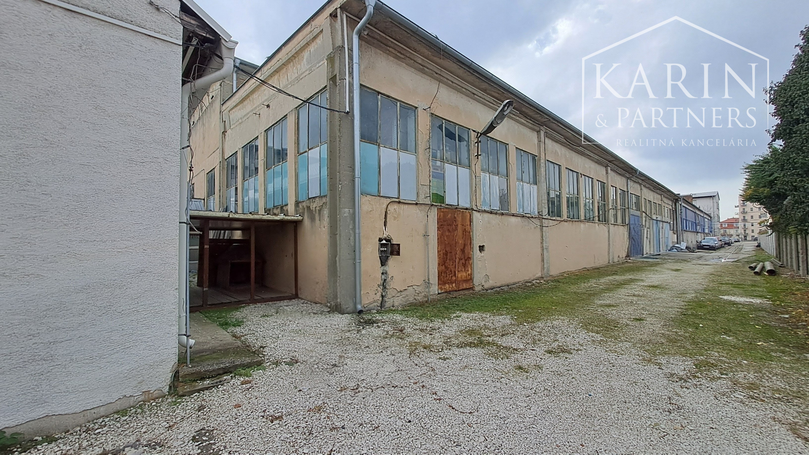 Prenájom skladové priestory od 114 m2, Hurbanova ulica, Piešťany