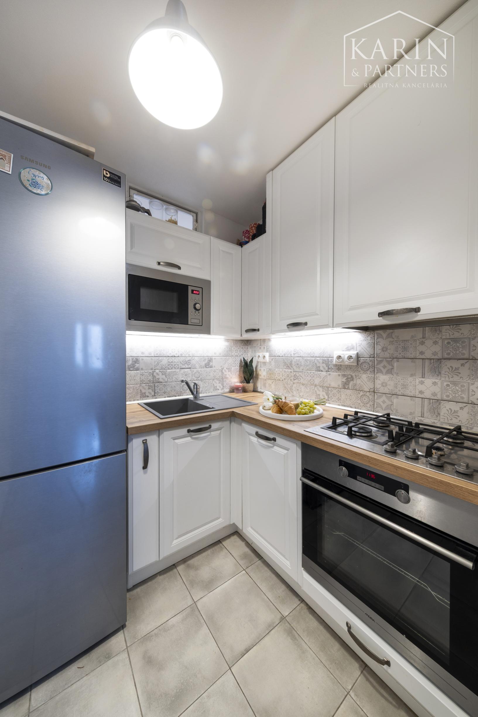 3-izbový byt v centre mesta, kompletná rekonštrukcia