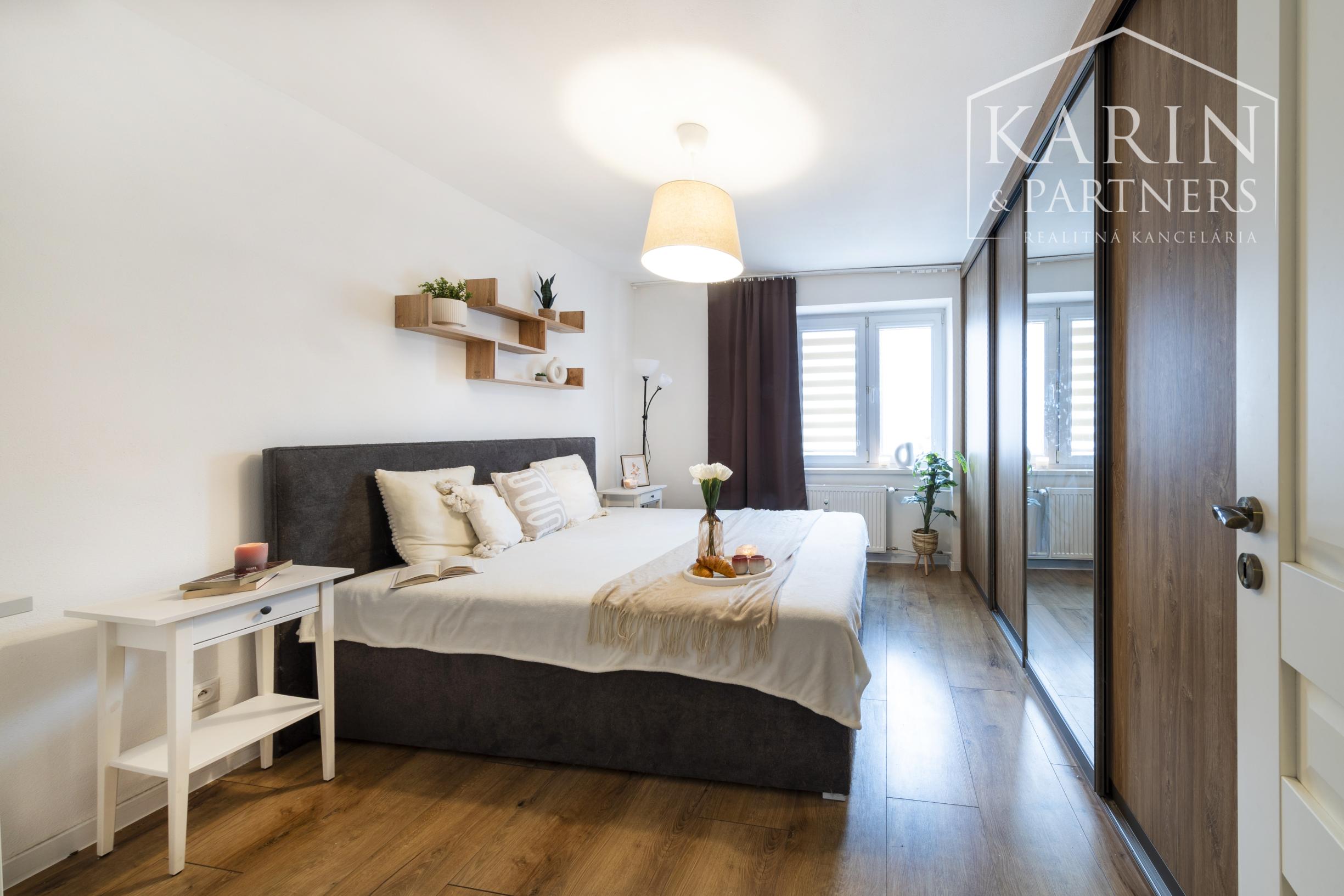 3-izbový byt v centre mesta, kompletná rekonštrukcia